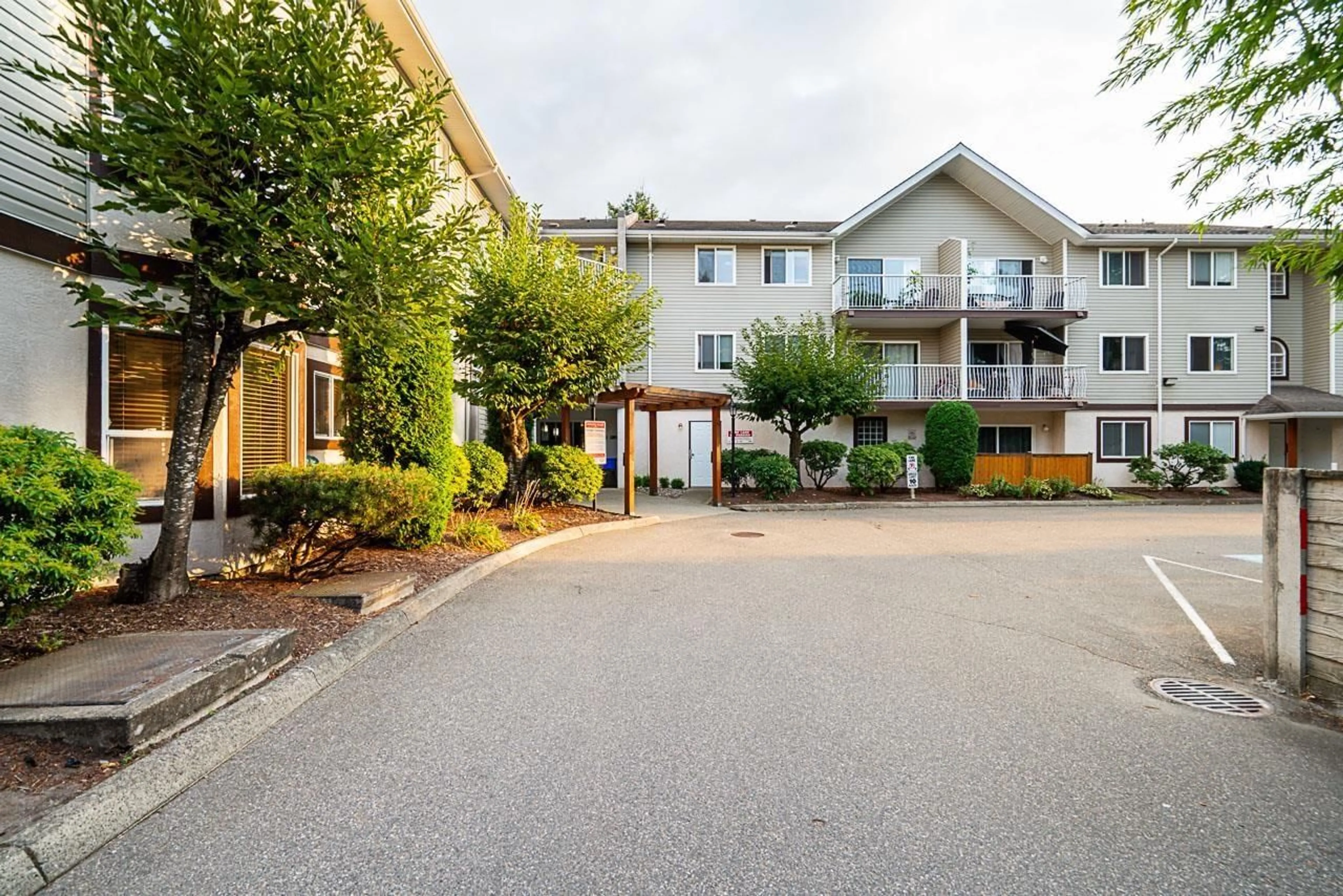 Patio, unknown for 309 - 45222 WATSON ROAD, Chilliwack British Columbia V2R3J4