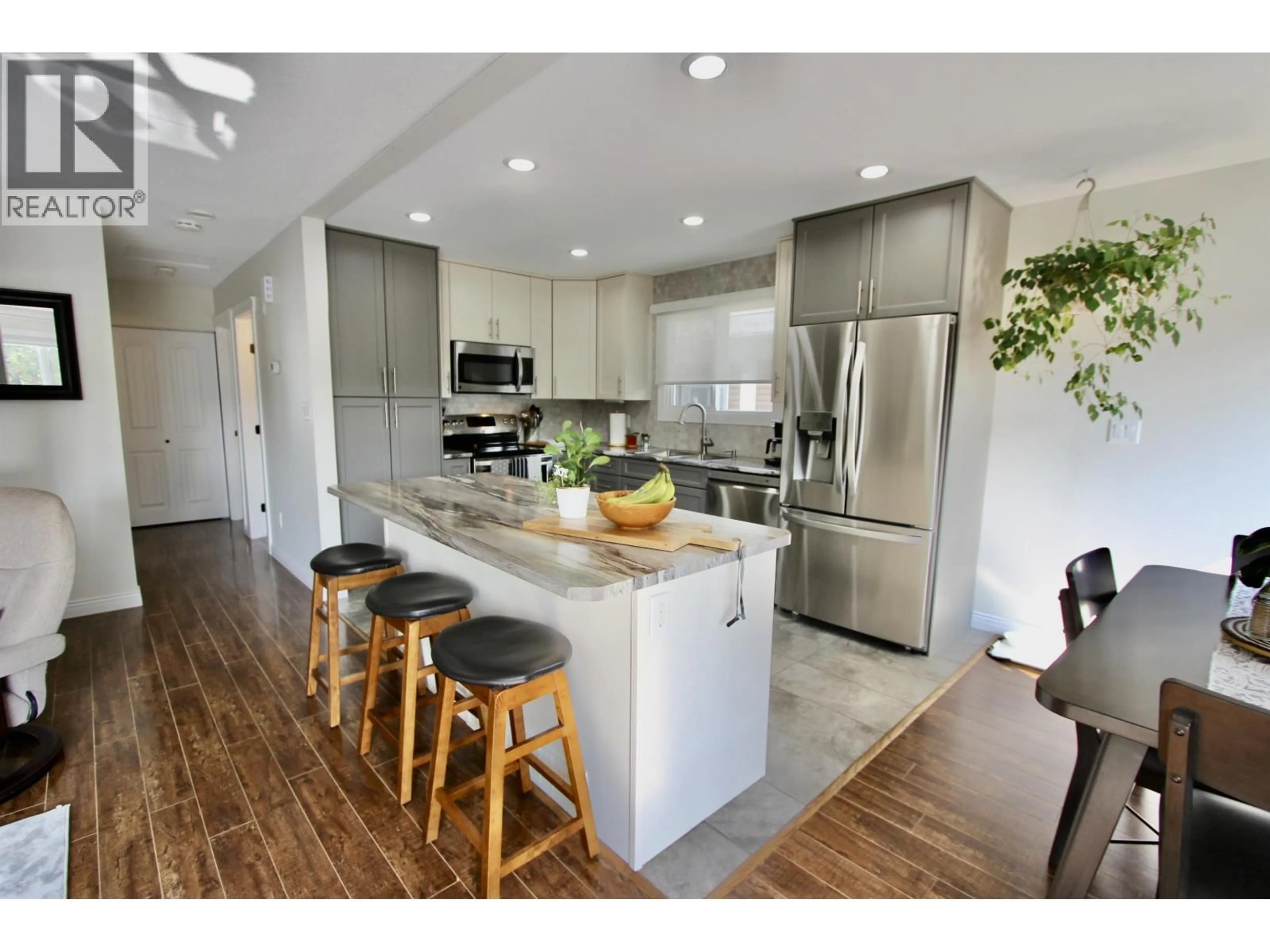 Open concept kitchen, unknown for 4252 PUNCHAW CRESCENT, Prince George British Columbia V2M5E9