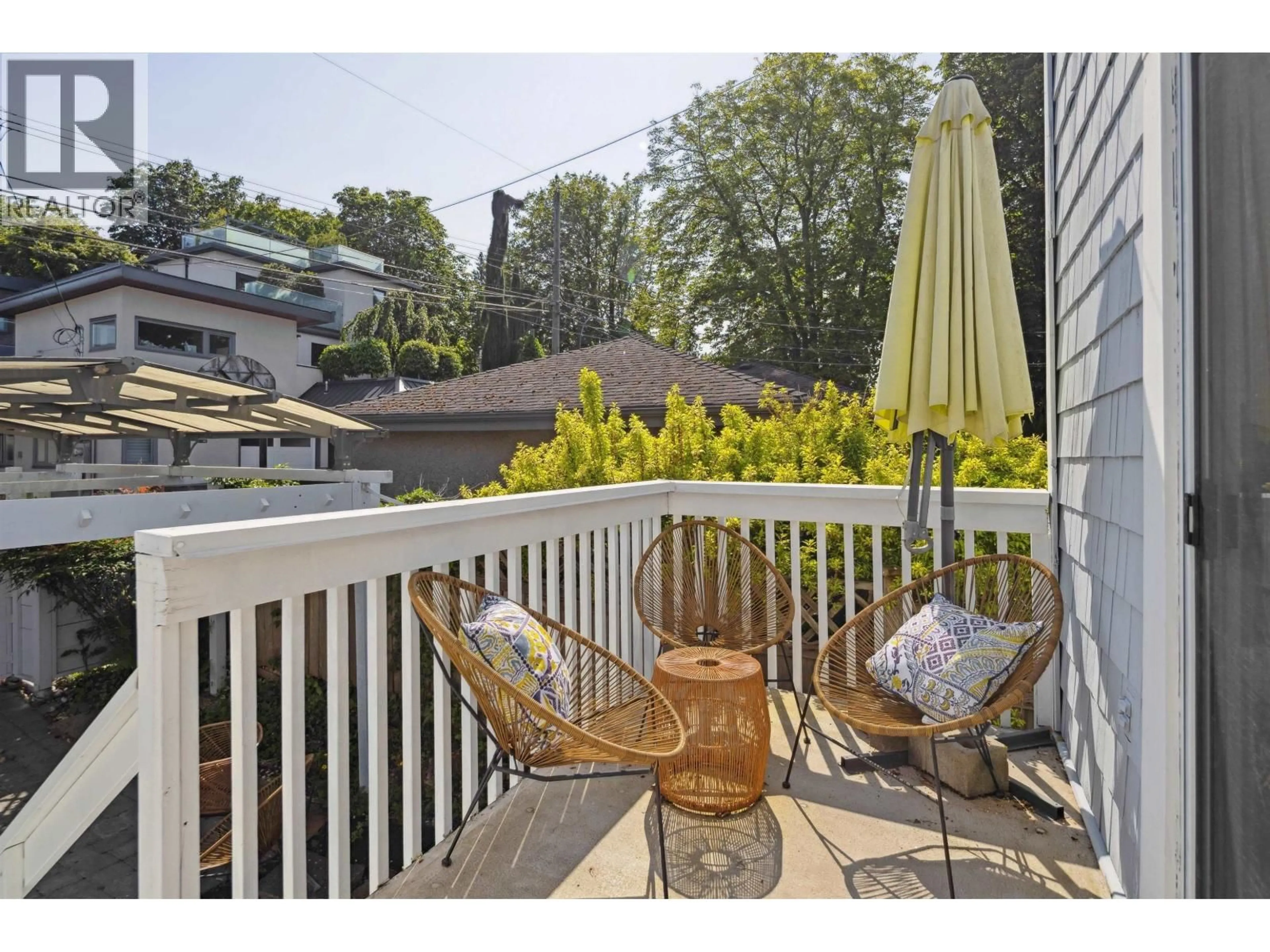 Patio, unknown for 4190 11TH AVENUE, Vancouver British Columbia V6R2L6