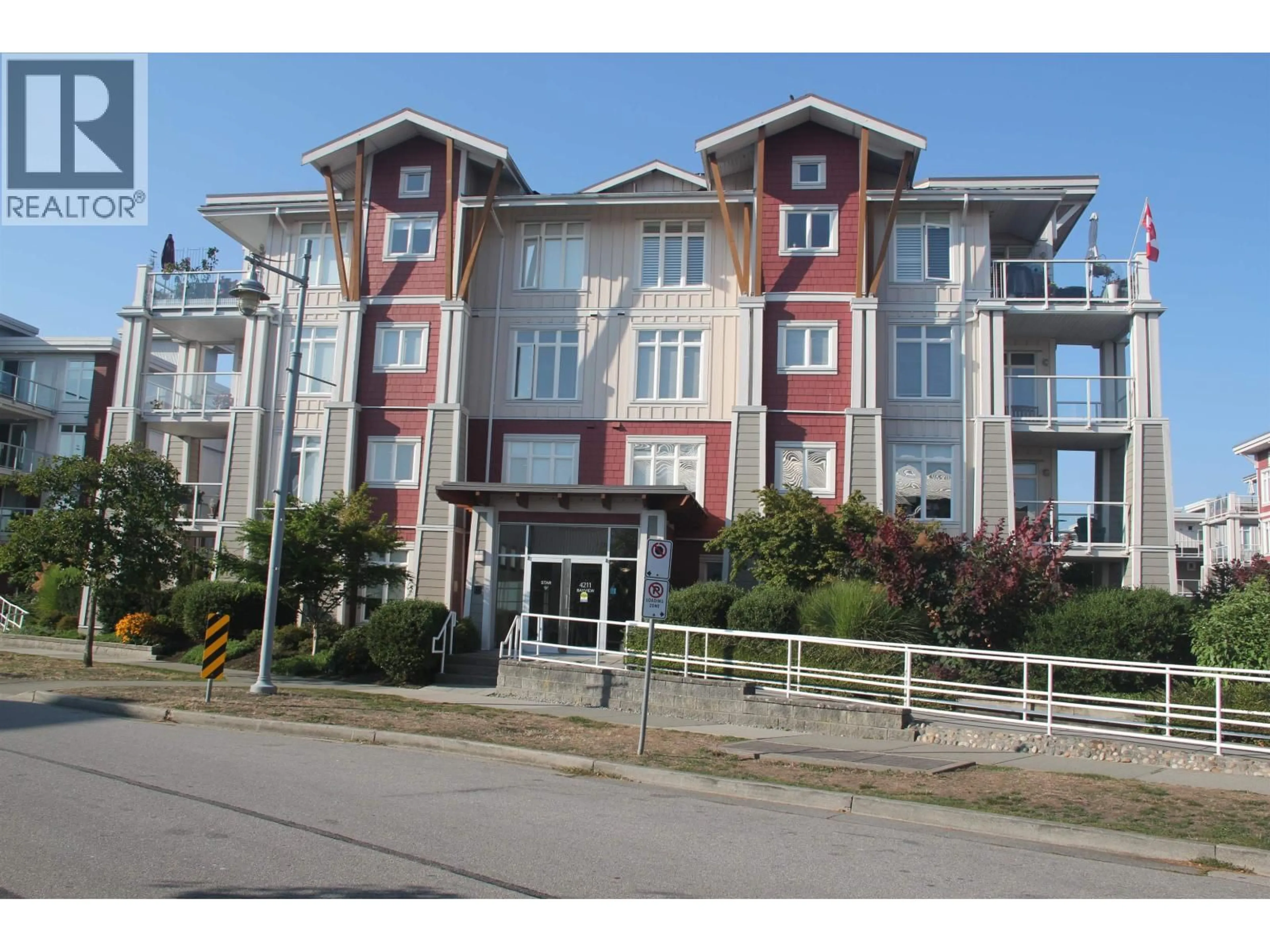 Blurry image for 311 - 4211 BAYVIEW STREET, Richmond British Columbia V7E6T6