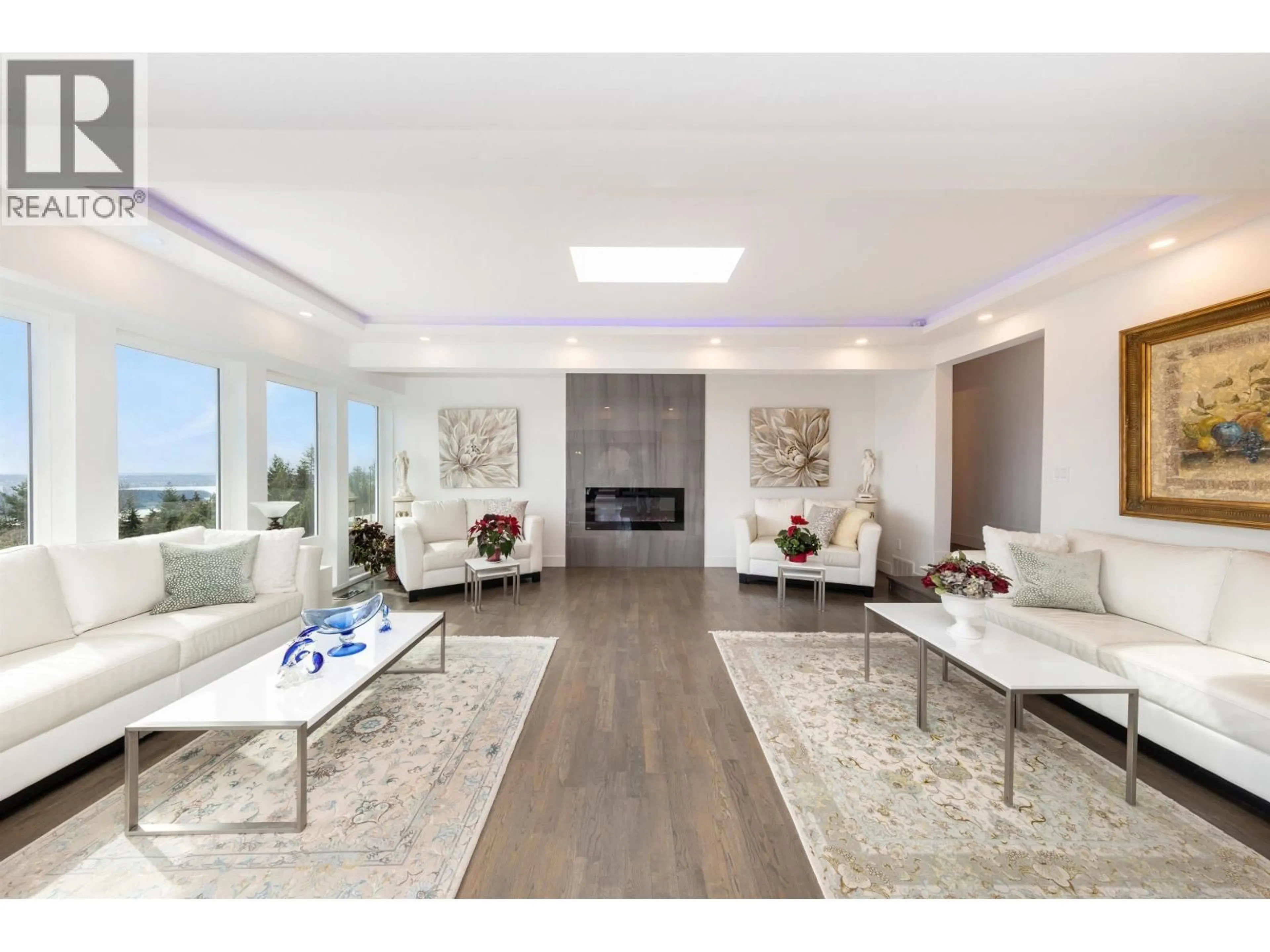 Living room with furniture, unknown for 1135 GROVELAND COURT, West Vancouver British Columbia V7S1Z7