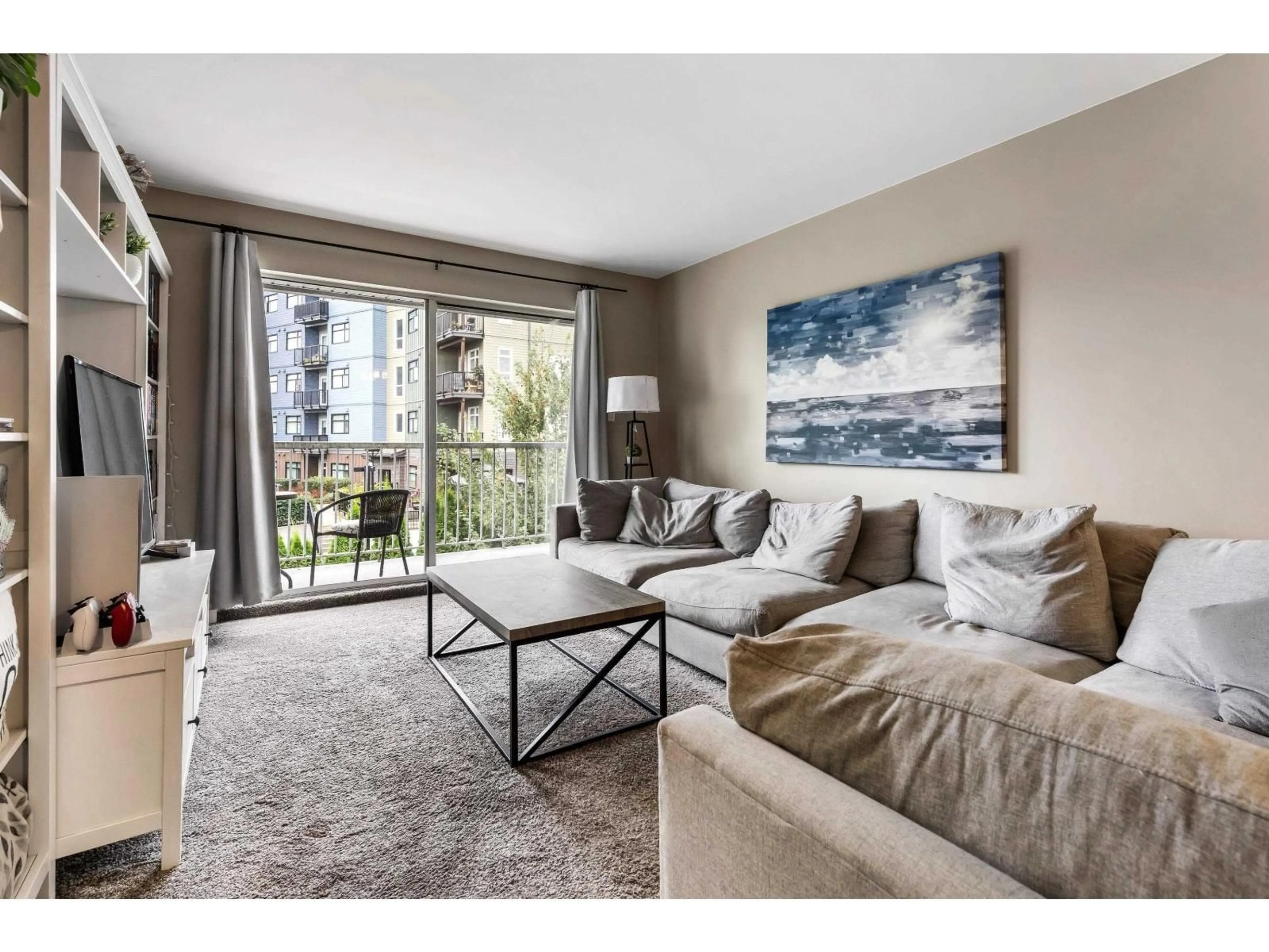 Living room with furniture, unknown for 305 - 2750 FULLER, Abbotsford British Columbia V2S3K1