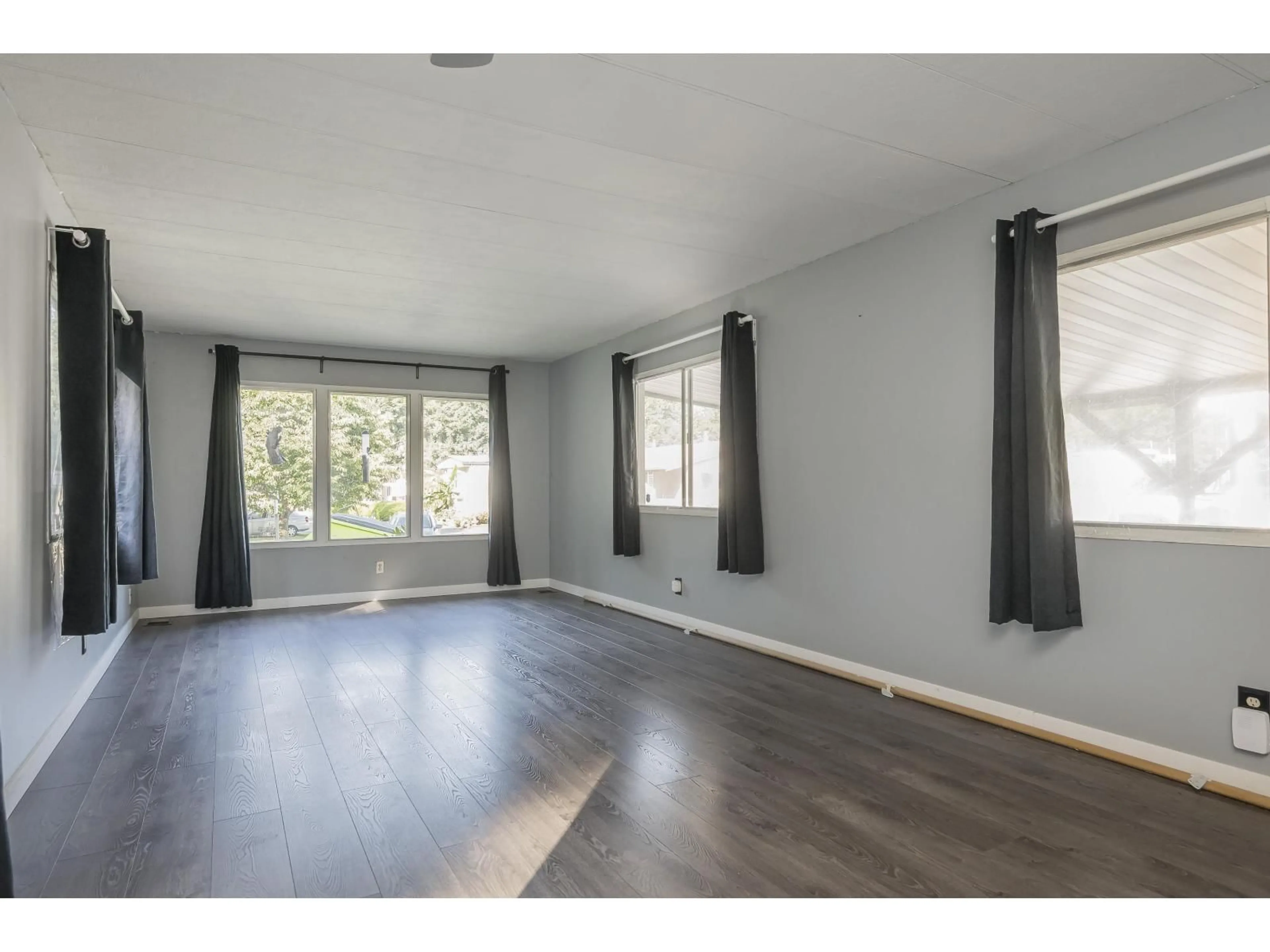 A pic of a room for 43A - 3031 200, Langley British Columbia V2Z1N5