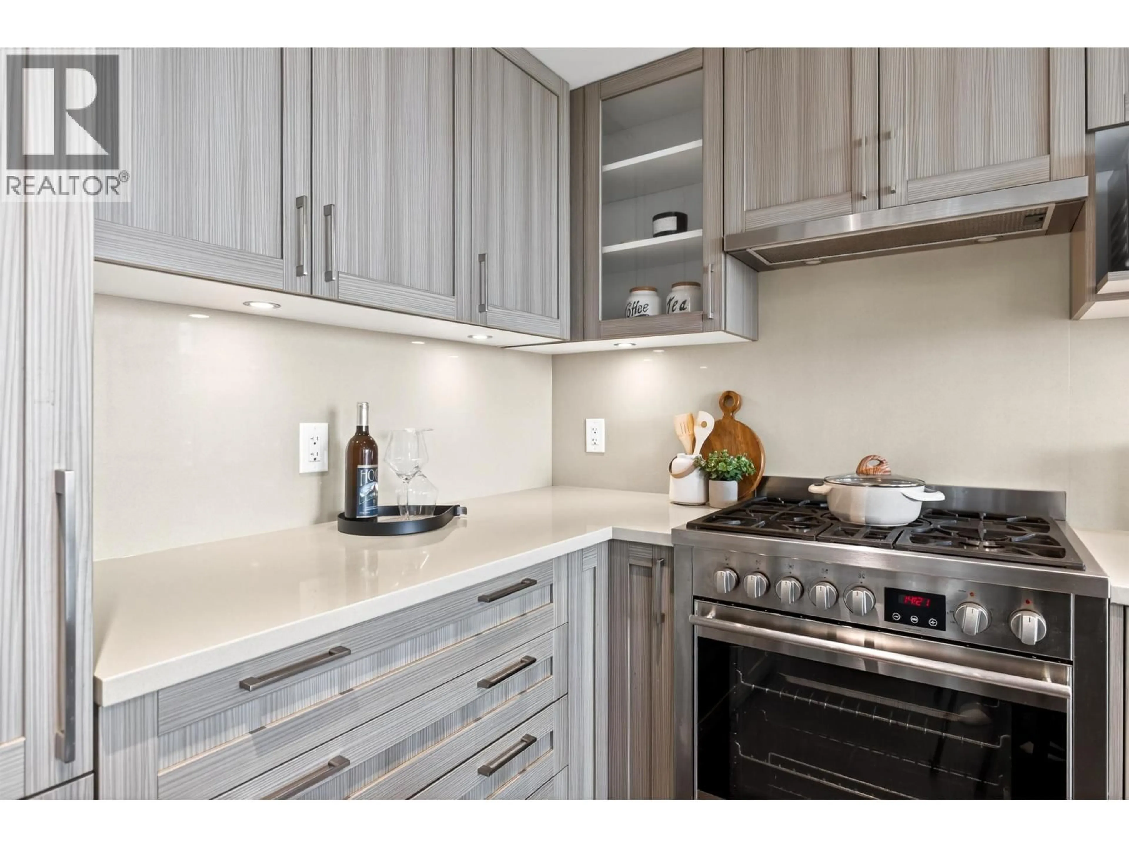 Standard kitchen, unknown for 1011 - 5470 ORMIDALE STREET, Vancouver British Columbia V5R0G6