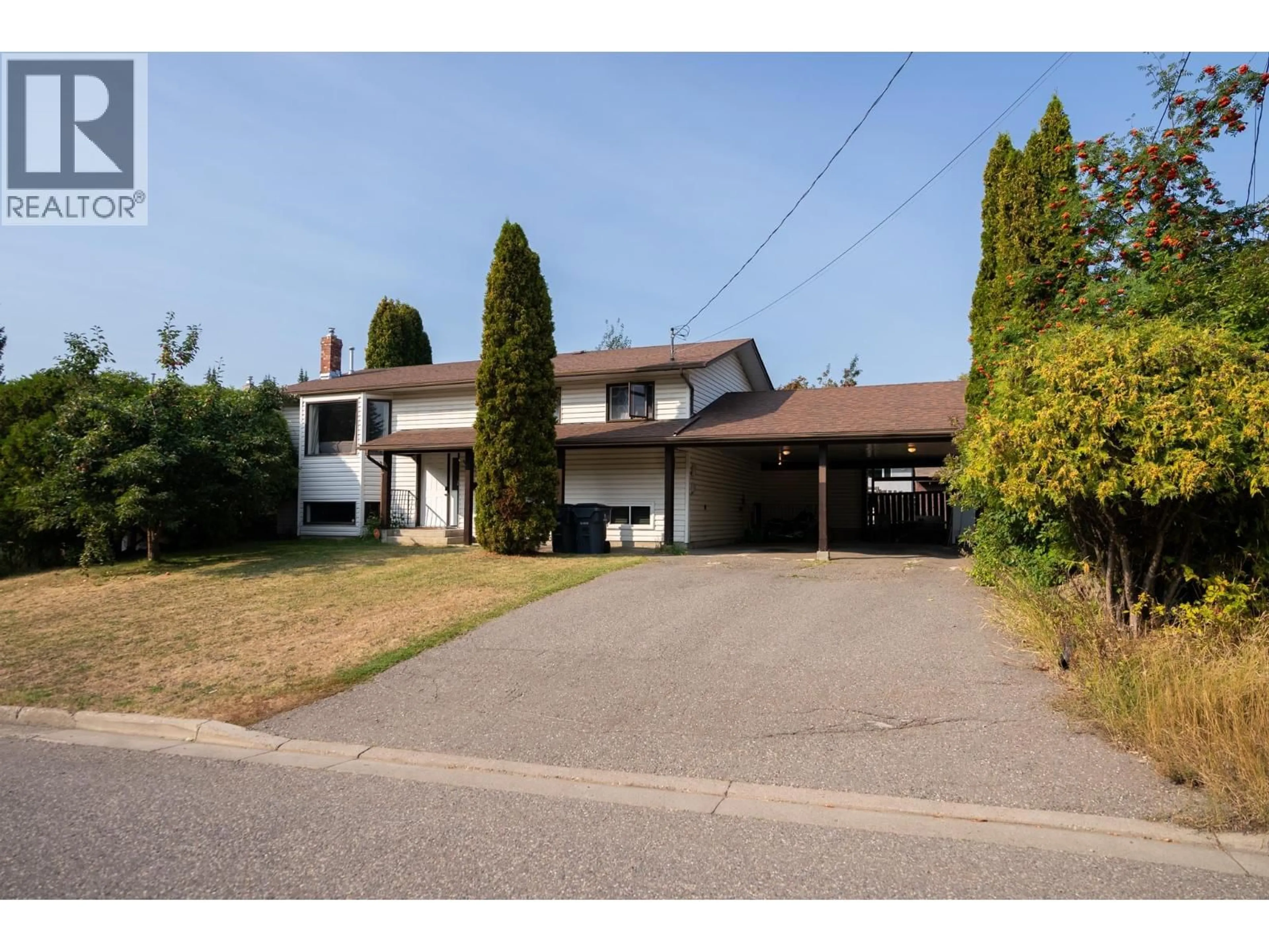 Home with vinyl exterior material, street for 2724 PETERSEN ROAD, Prince George British Columbia V2N1P2