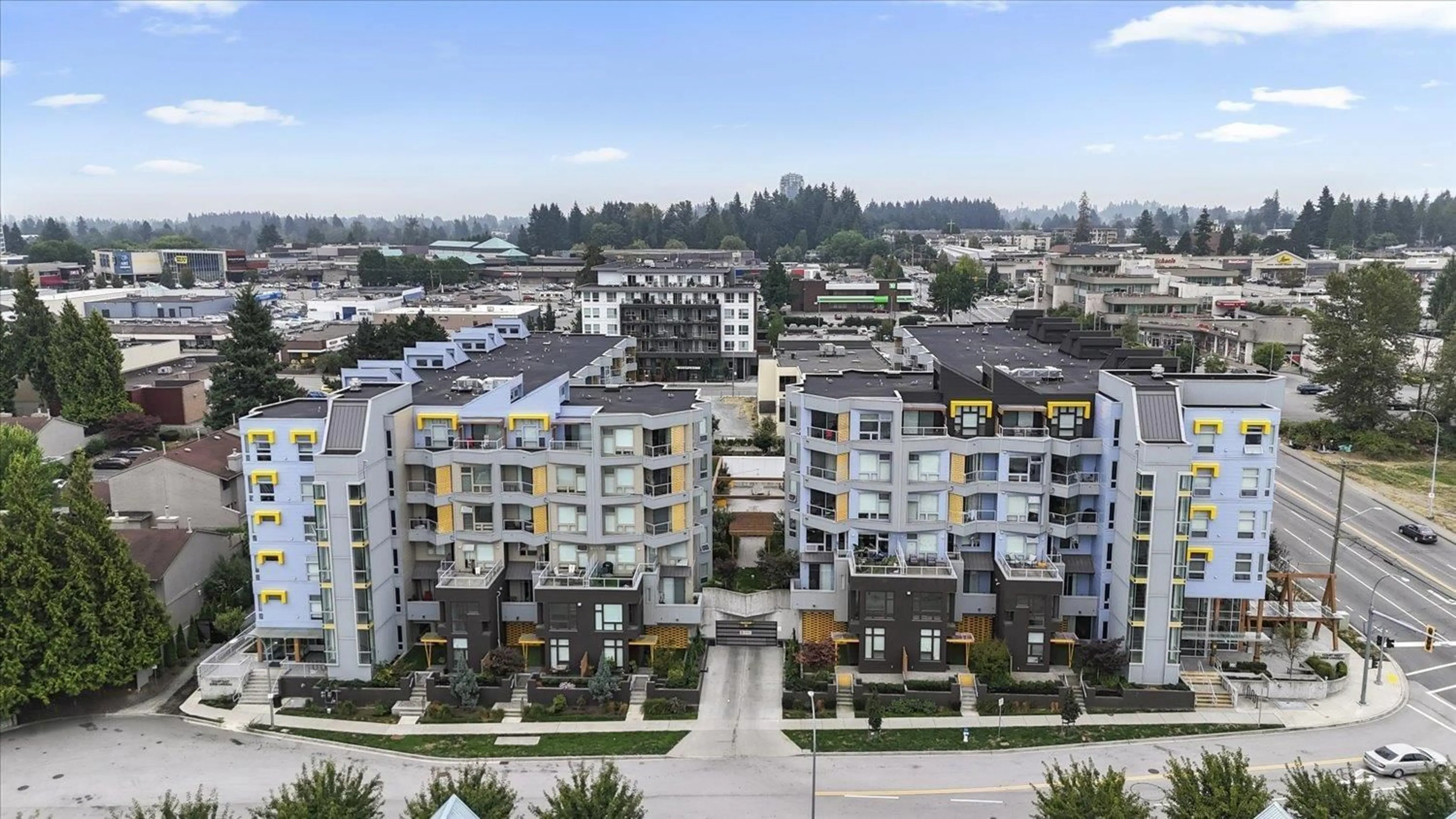 A pic from outside/outdoor area/front of a property/back of a property/a pic from drone, city buildings view from balcony for 509 - 32838 LANDEAU, Abbotsford British Columbia V2S6S6