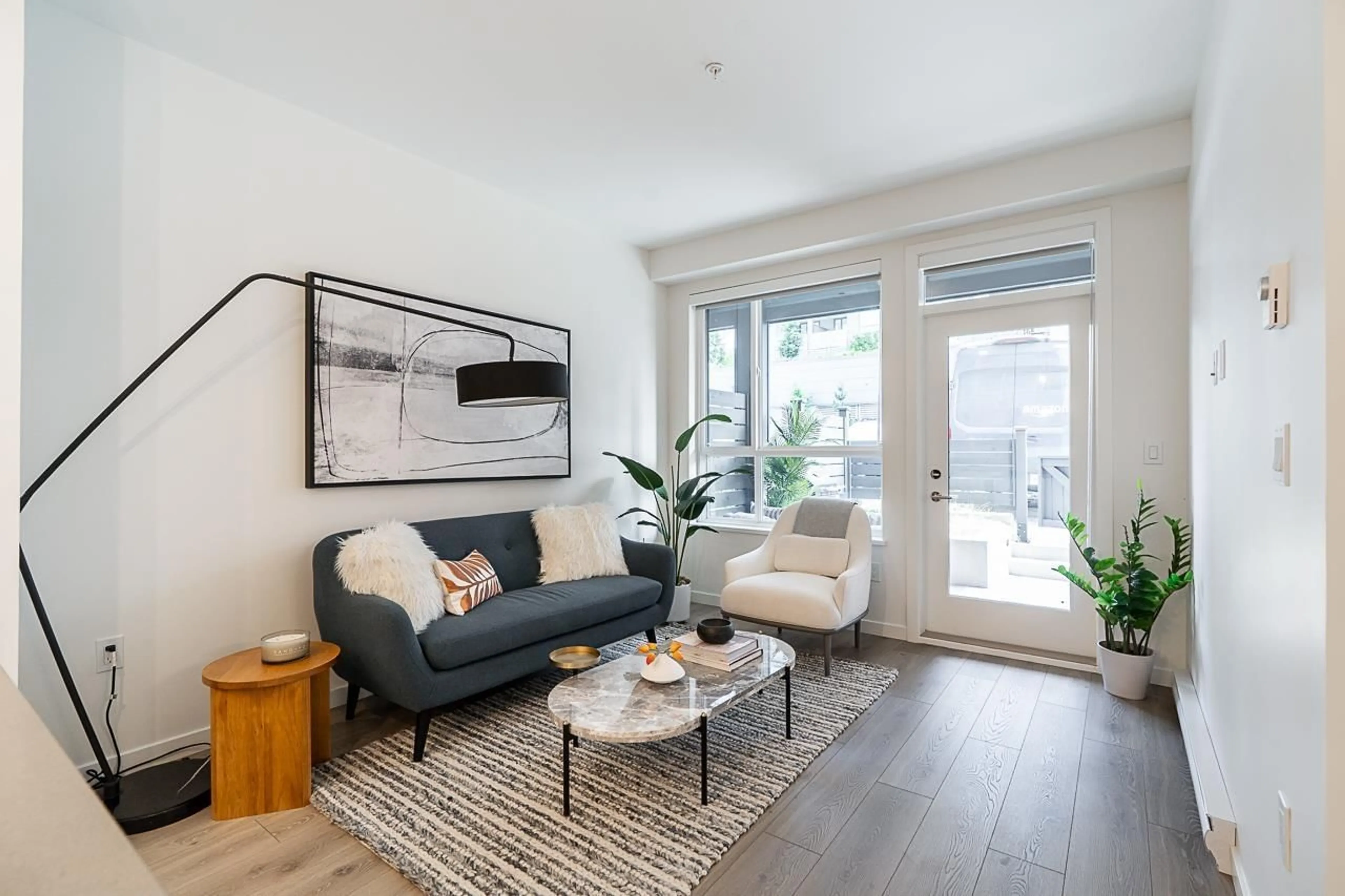 Living room with furniture, unknown for 609 - 7936 206, Langley British Columbia V2Y3X8