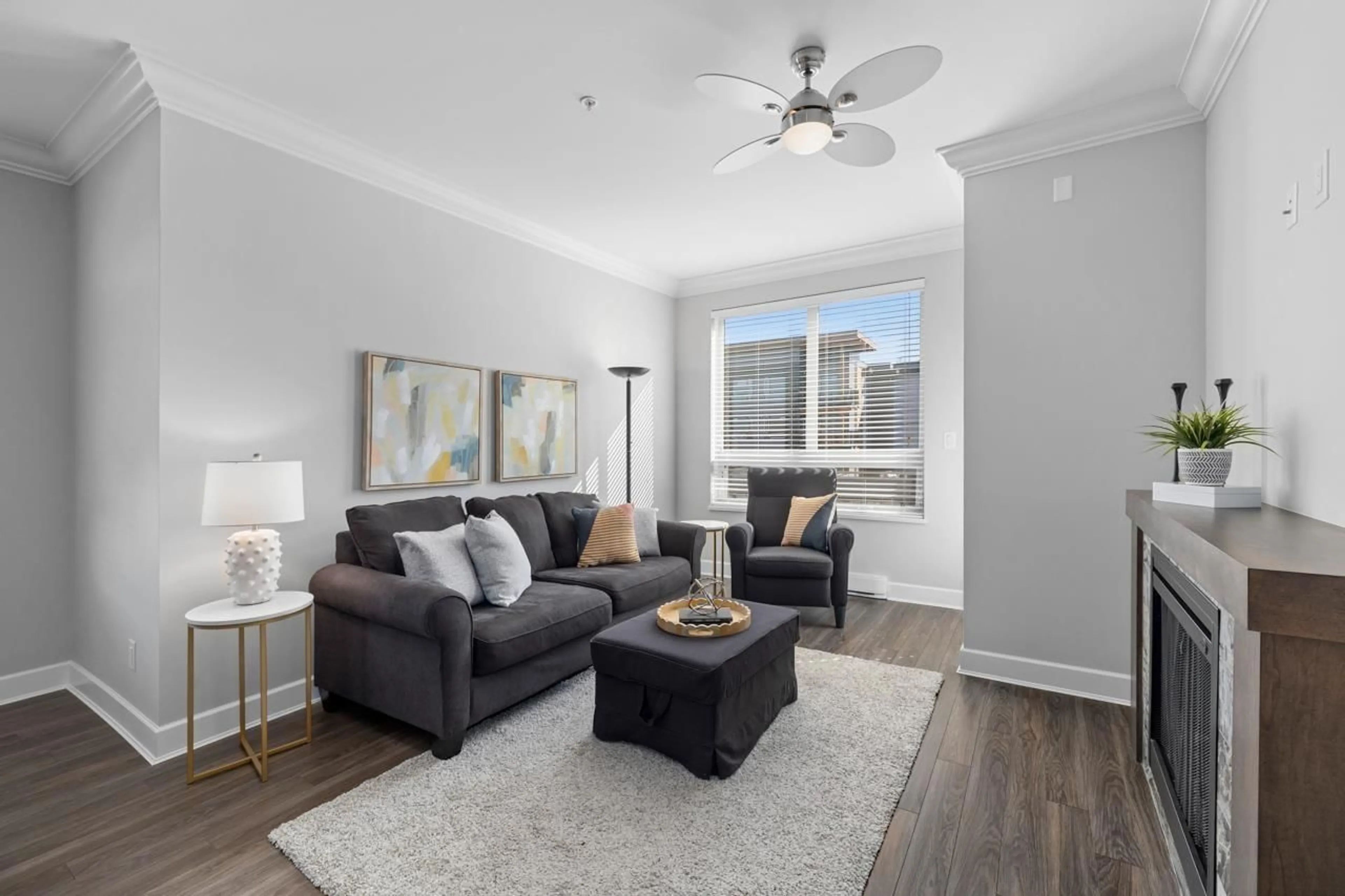 Living room with furniture, unknown for 301 - 20861 83, Langley British Columbia V2Y0M8