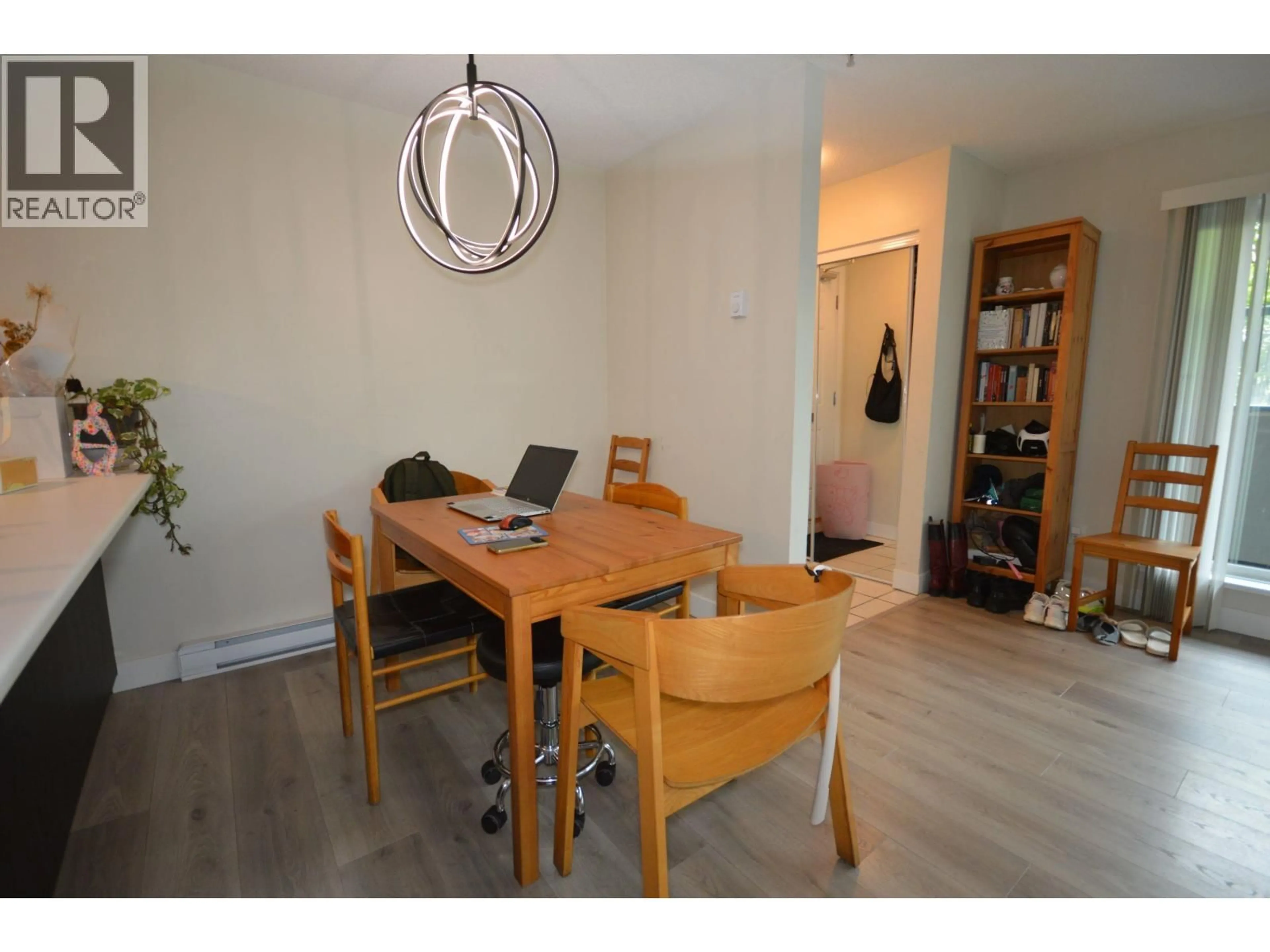Dining room, wood/laminate floor for 104 - 1166 6TH AVENUE, Vancouver British Columbia V6H1A4
