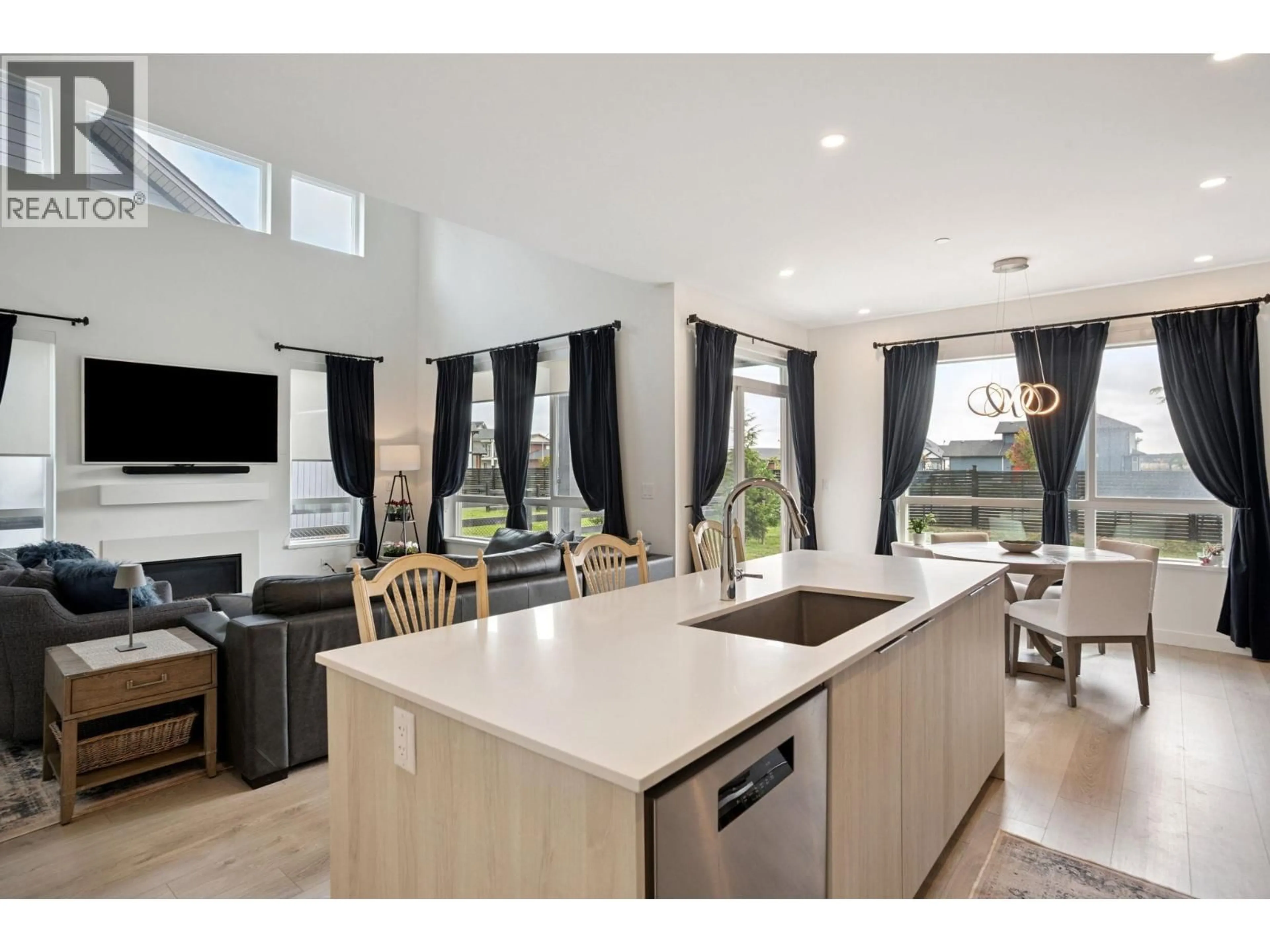 Open concept kitchen, unknown for 4 - 4375 CORMORANT WAY, Tsawwassen British Columbia V4M0G3