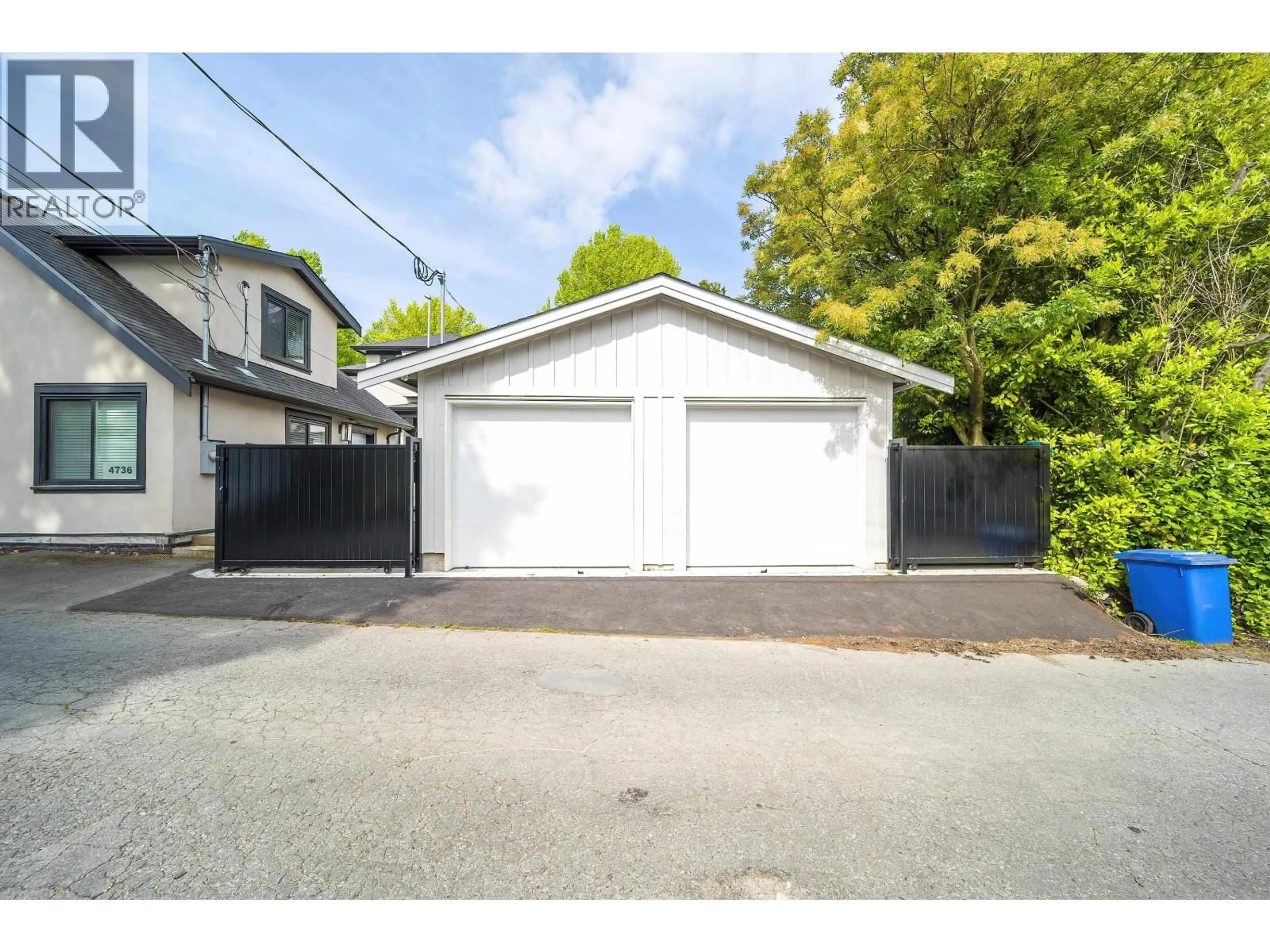 Indoor garage for 4722 HENRY STREET, Vancouver British Columbia V5V4Z3