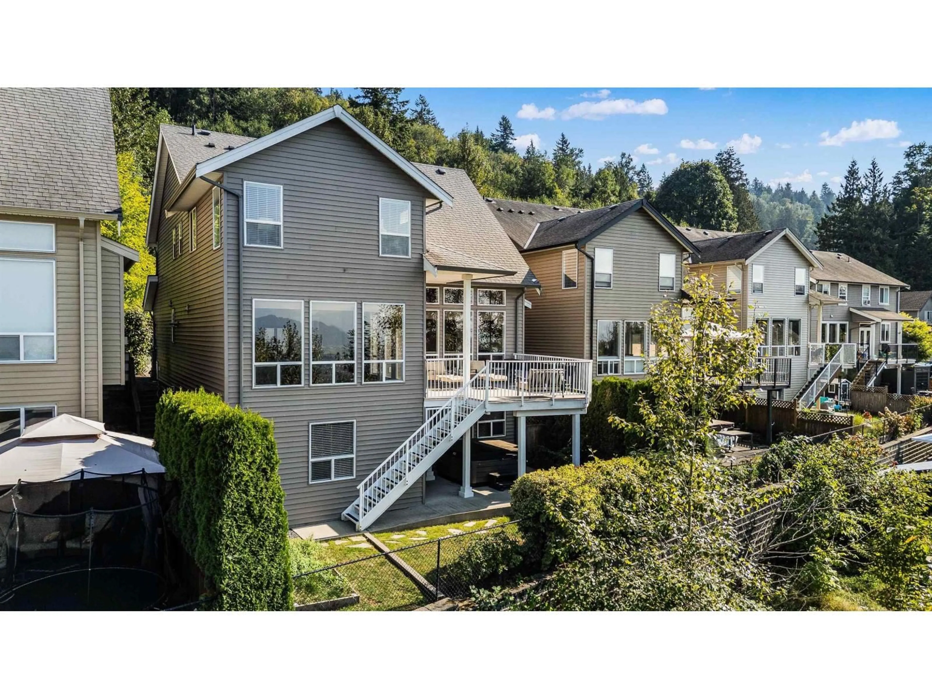 Home with vinyl exterior material, unknown for 47167 SYLVAN DRIVE, Chilliwack British Columbia V2R5Z8