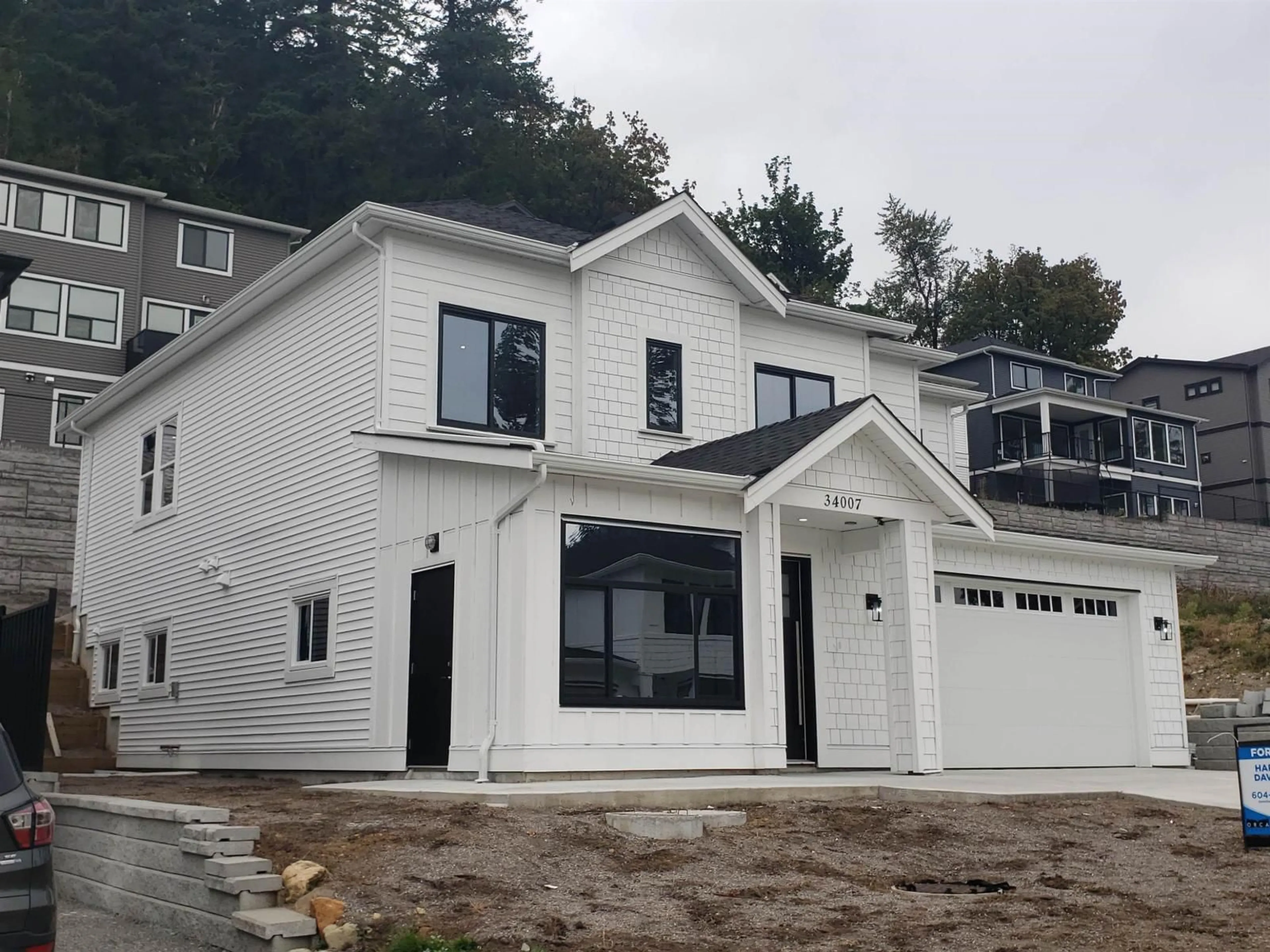 Home with vinyl exterior material, mountain view for 34007 BARKER, Mission British Columbia V2V6B2