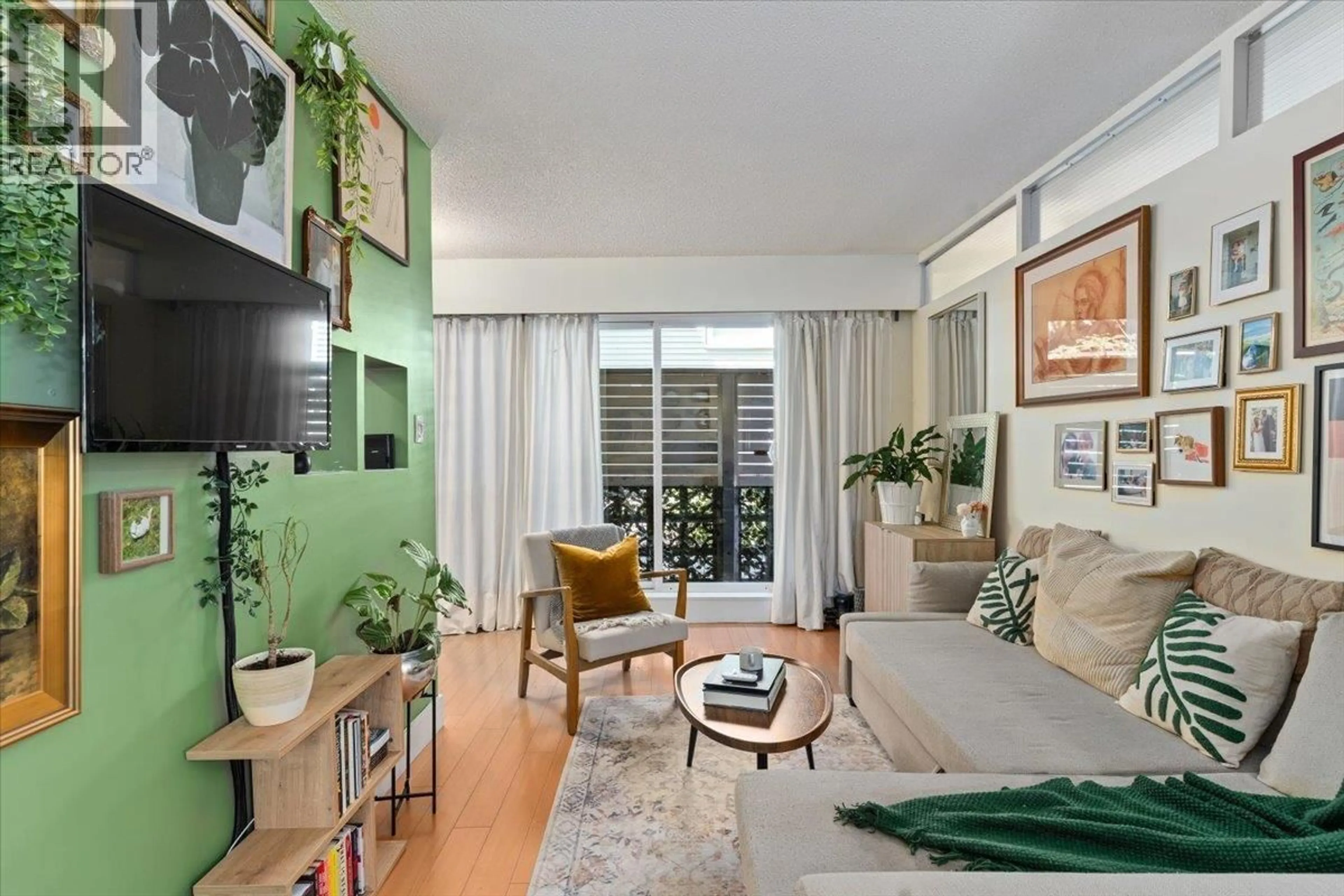Living room with furniture, unknown for 101 - 1540 4TH AVENUE, Vancouver British Columbia V5N1J8