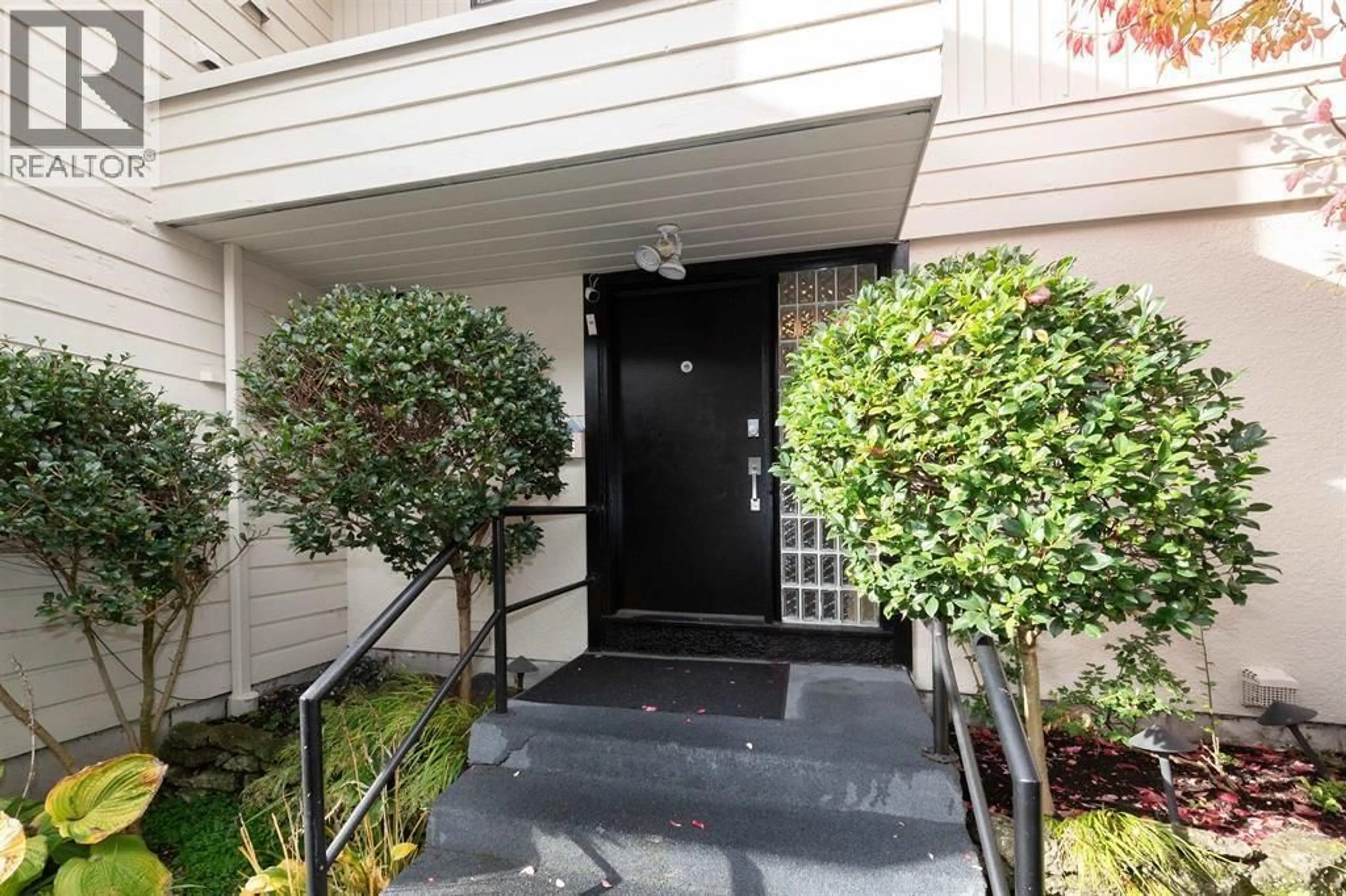 Unknown for 2364 MARINE DRIVE, West Vancouver British Columbia V7V1K8