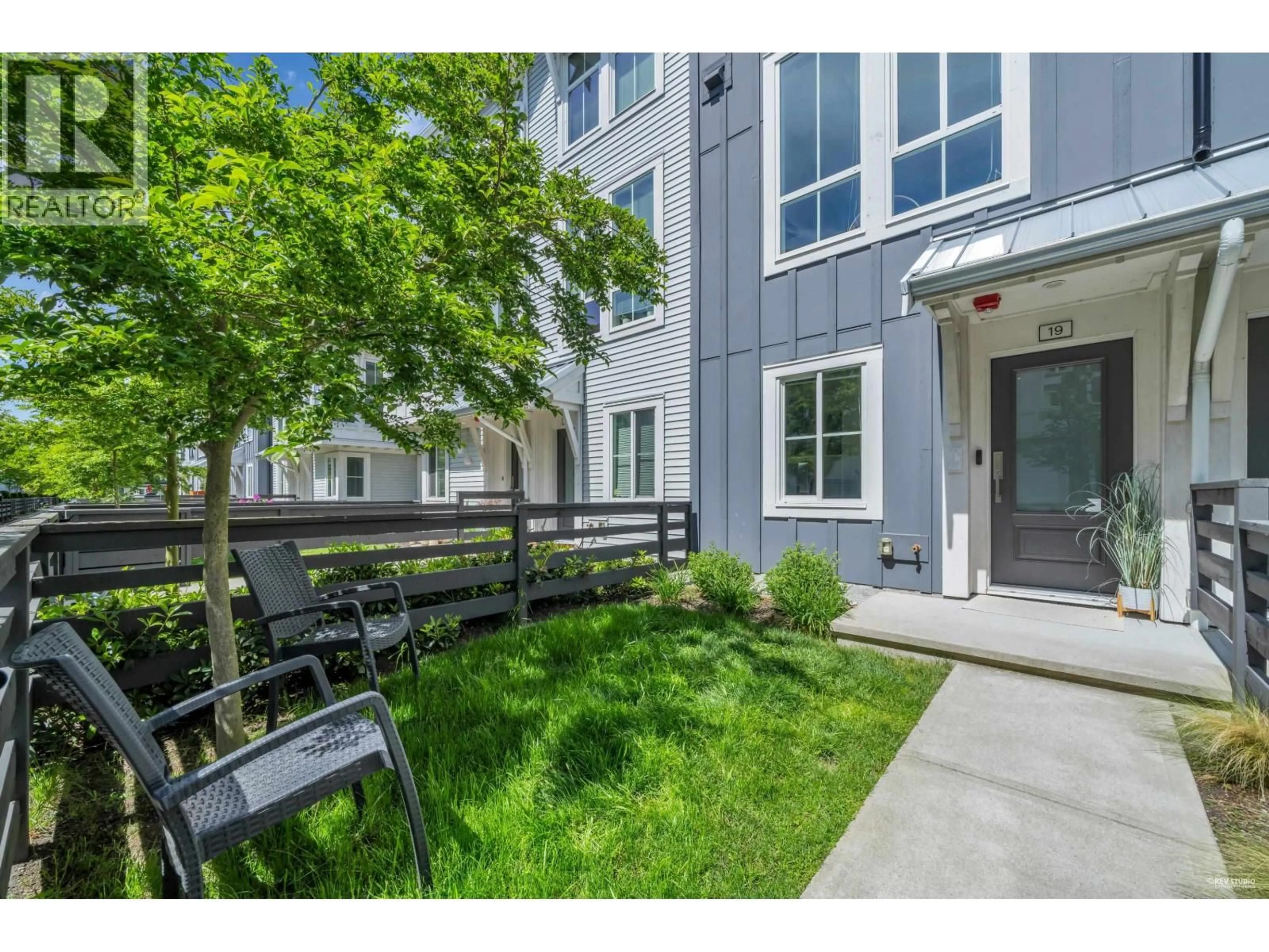 Patio, street for 19 - 4716 ORCA WAY, Delta British Columbia V4M0E5