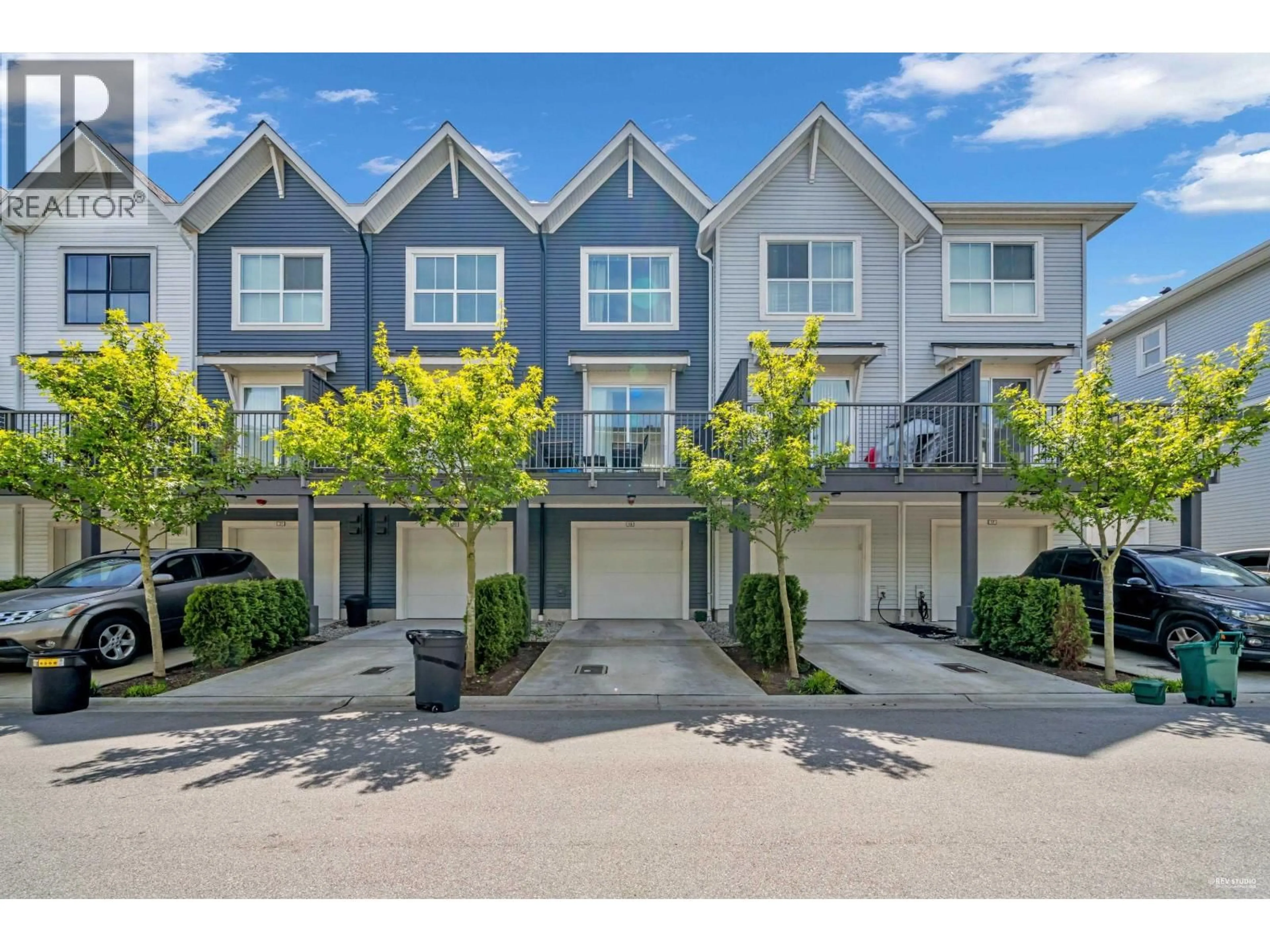 A pic from outside/outdoor area/front of a property/back of a property/a pic from drone, street for 19 - 4716 ORCA WAY, Delta British Columbia V4M0E5