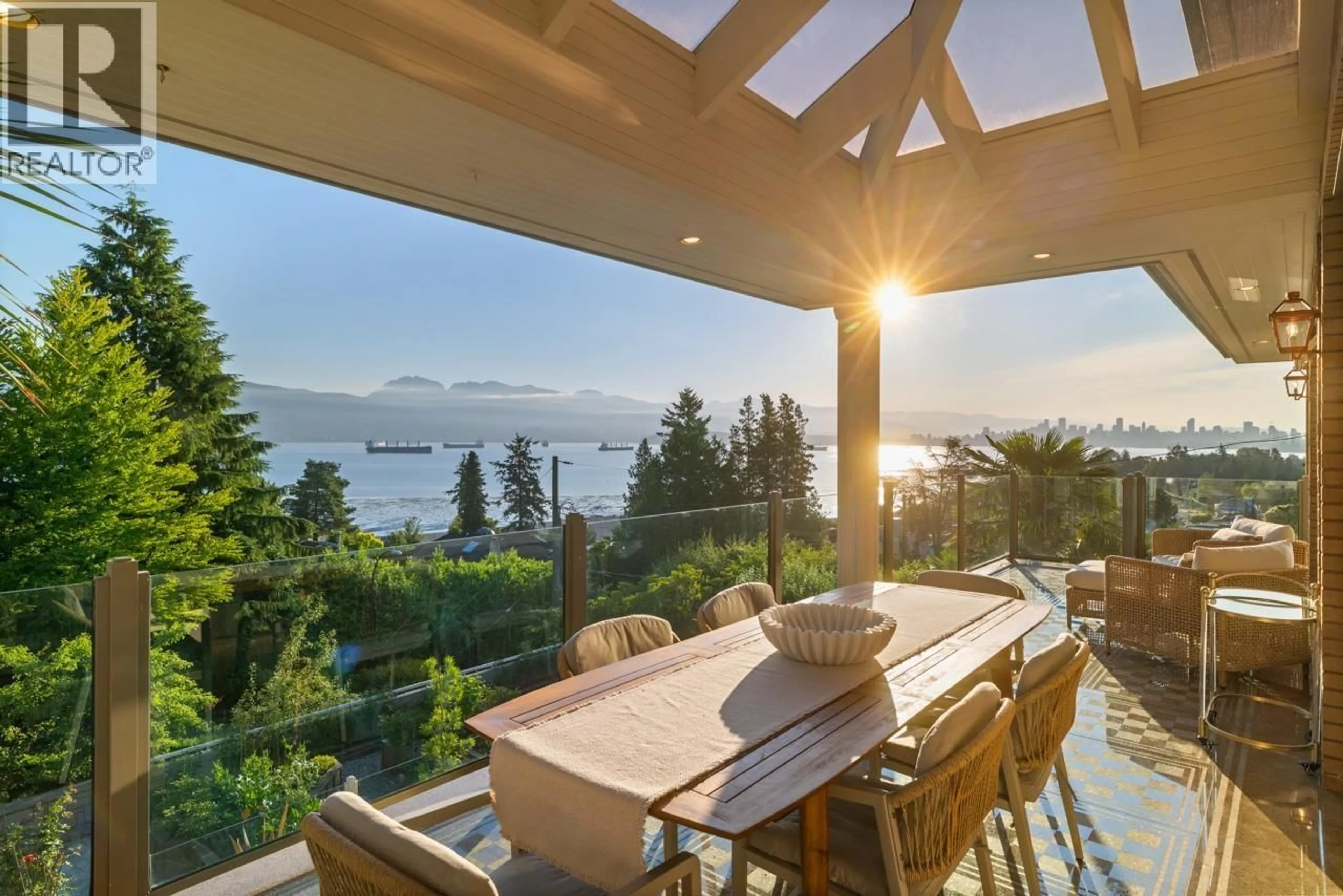 Patio, water/lake/river/ocean view for 1550 BLANCA STREET, Vancouver British Columbia V6R4S1