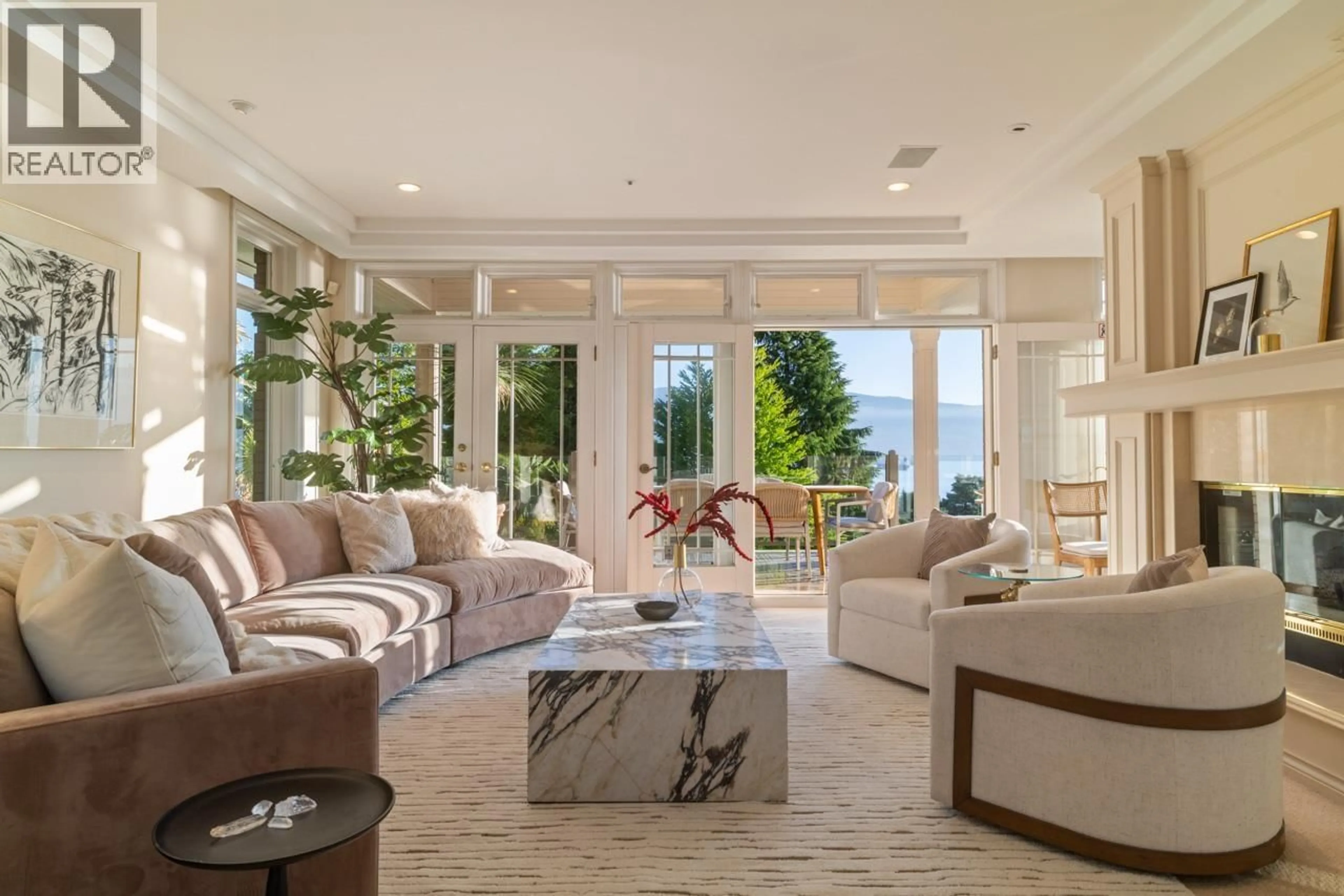 Living room with furniture, unknown for 1550 BLANCA STREET, Vancouver British Columbia V6R4S1