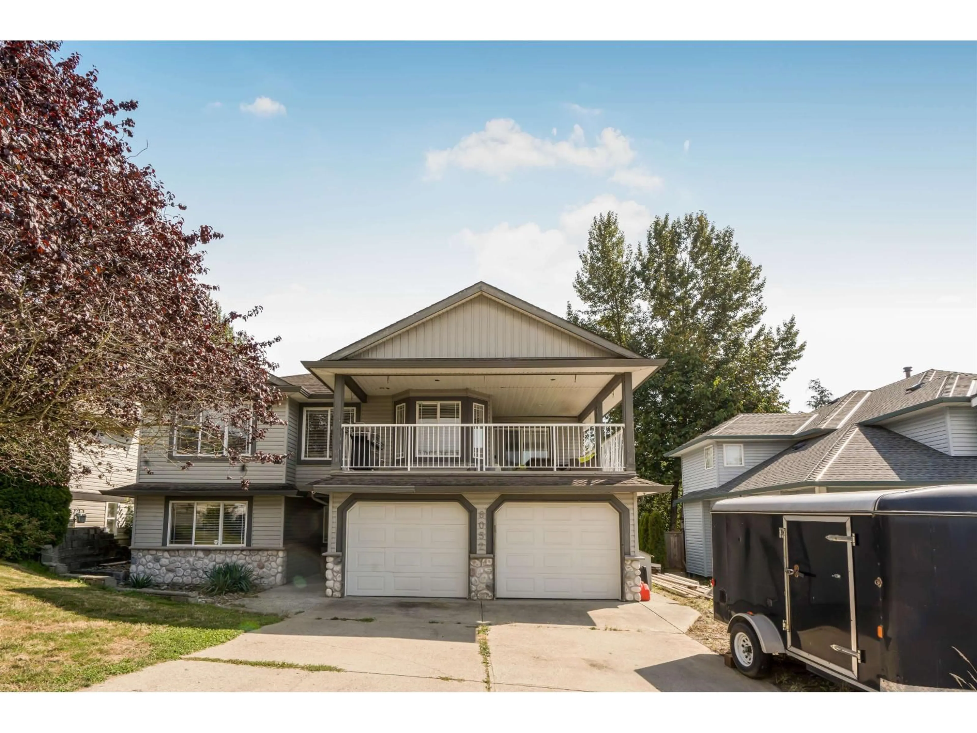 Home with vinyl exterior material, street for 8052 MELBURN, Mission British Columbia V2V7B6