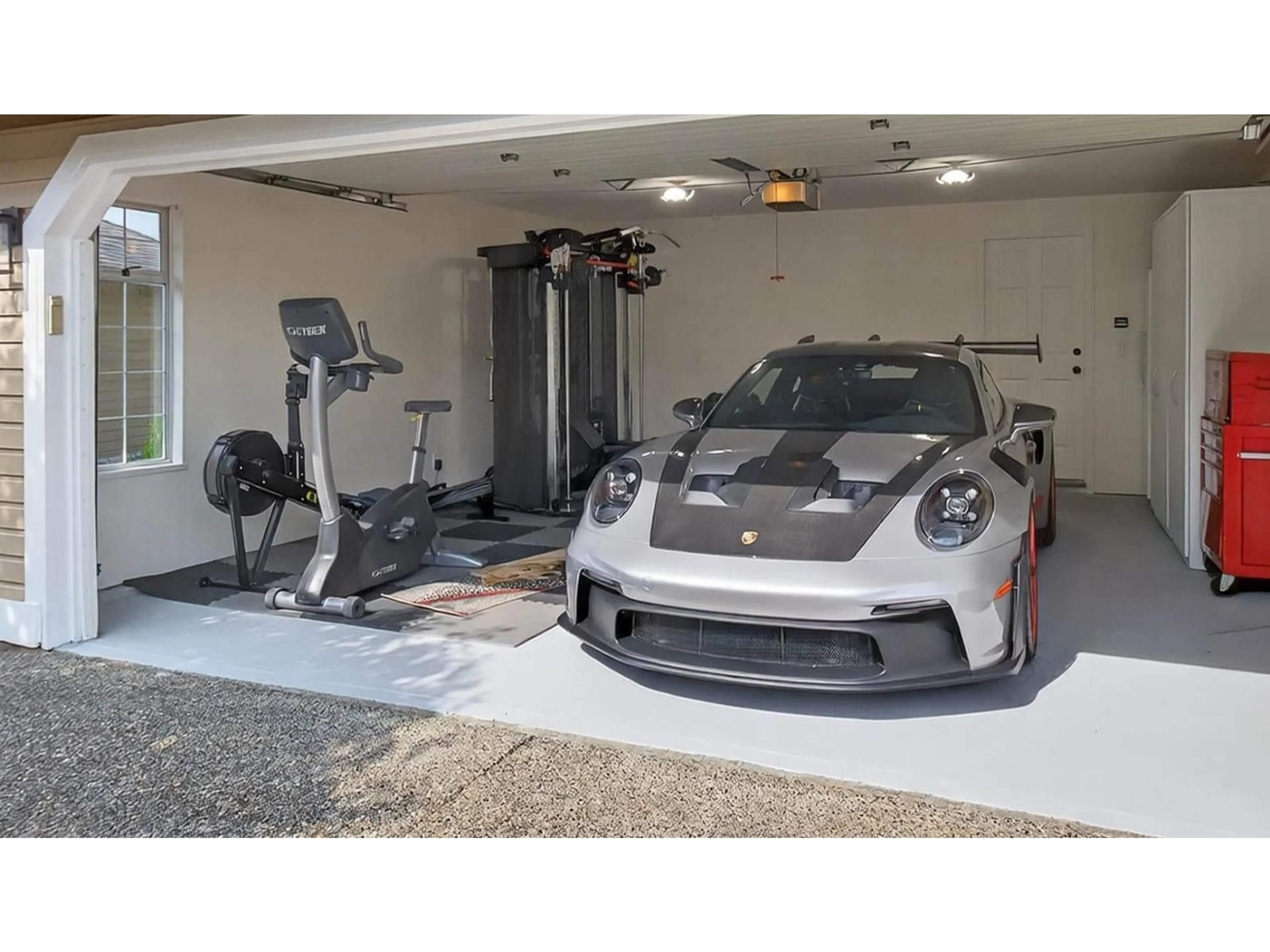 Indoor garage for 116 - 15121 19, Surrey British Columbia V4A8J4