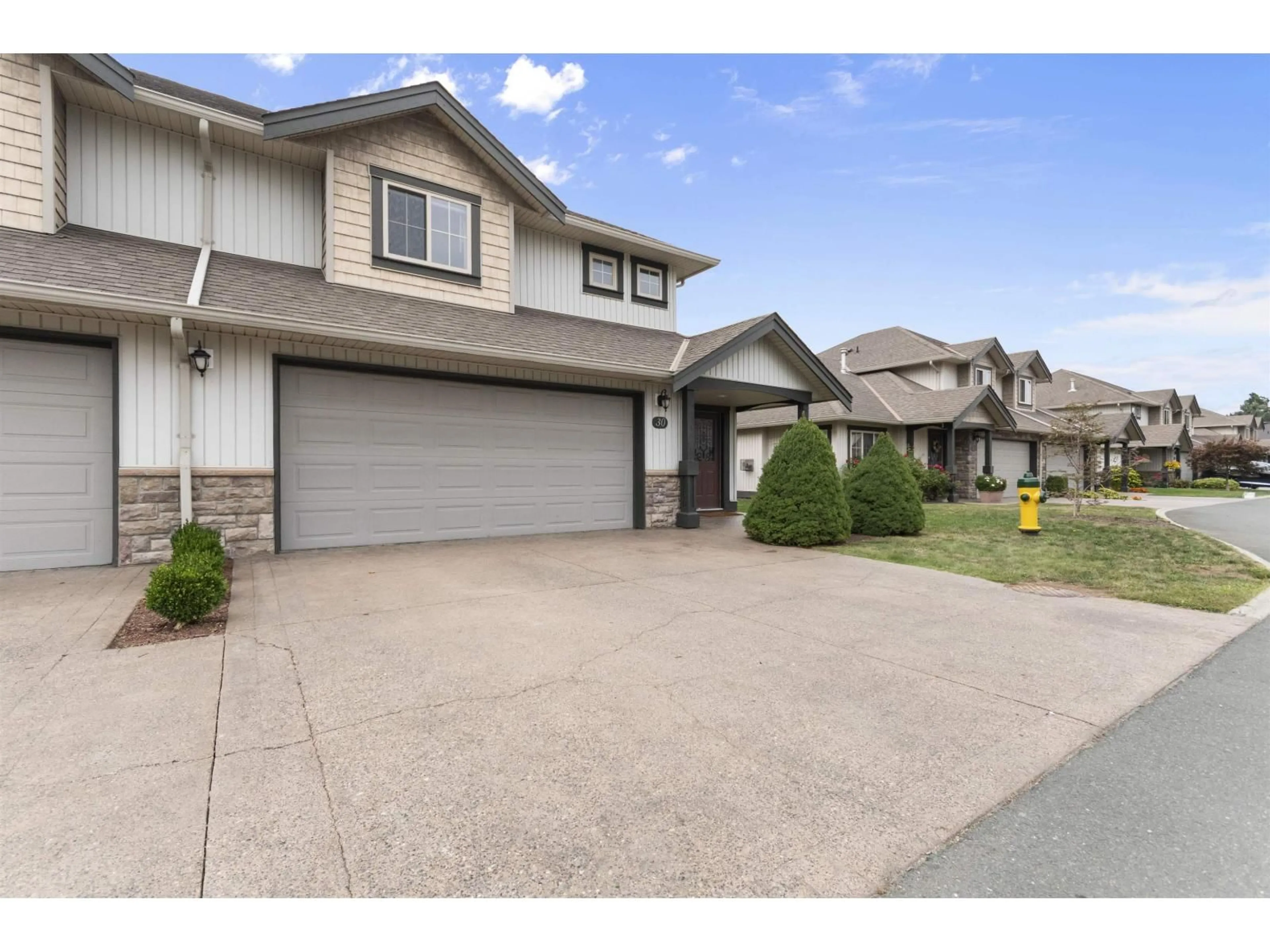 A pic from outside/outdoor area/front of a property/back of a property/a pic from drone, street for 30 - 6449 BLACKWOOD LANE, Chilliwack British Columbia V2R5X5