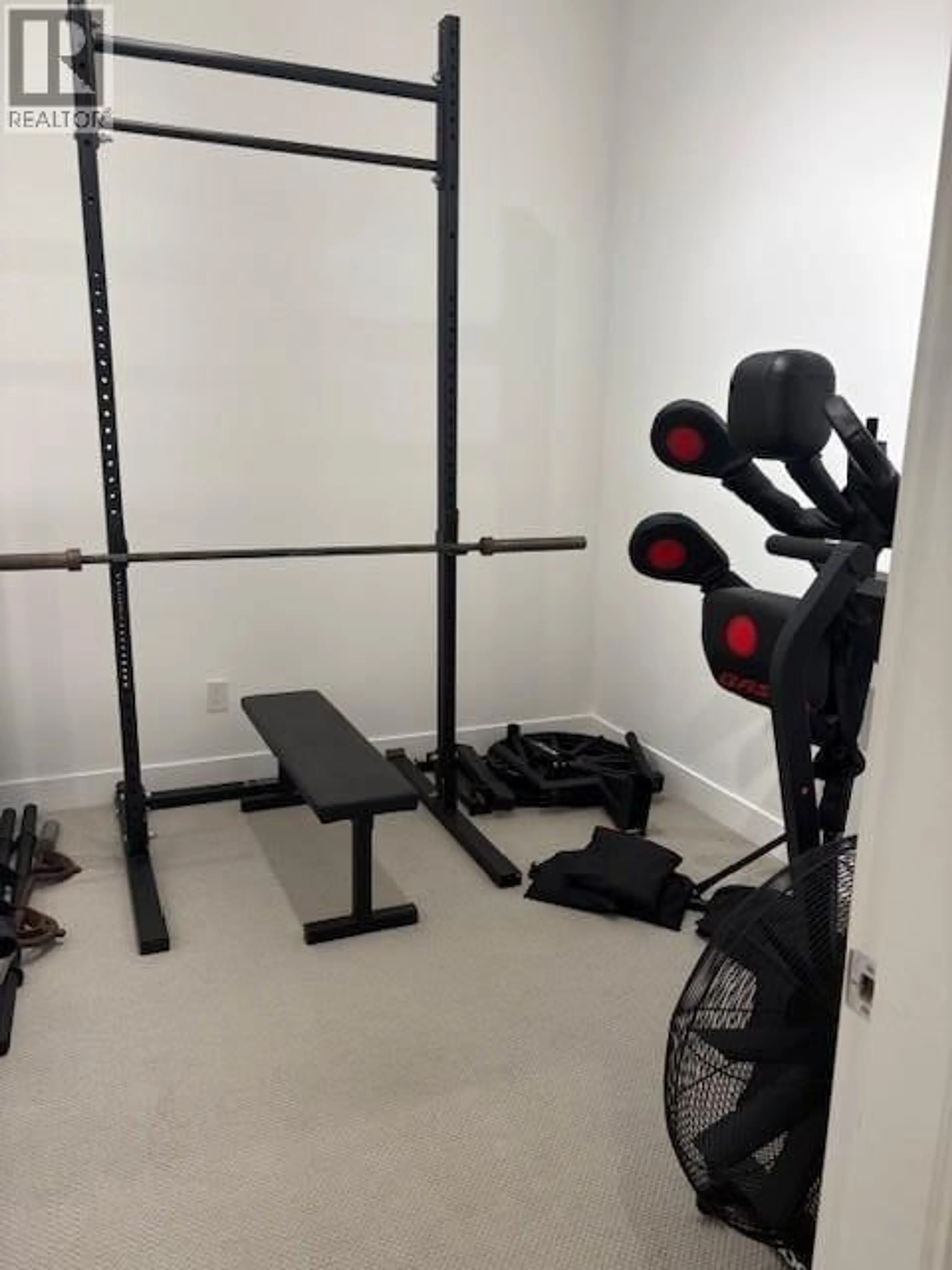 Gym or fitness room for 109 - 2070 CURLING ROAD, North Vancouver British Columbia V7P0C9