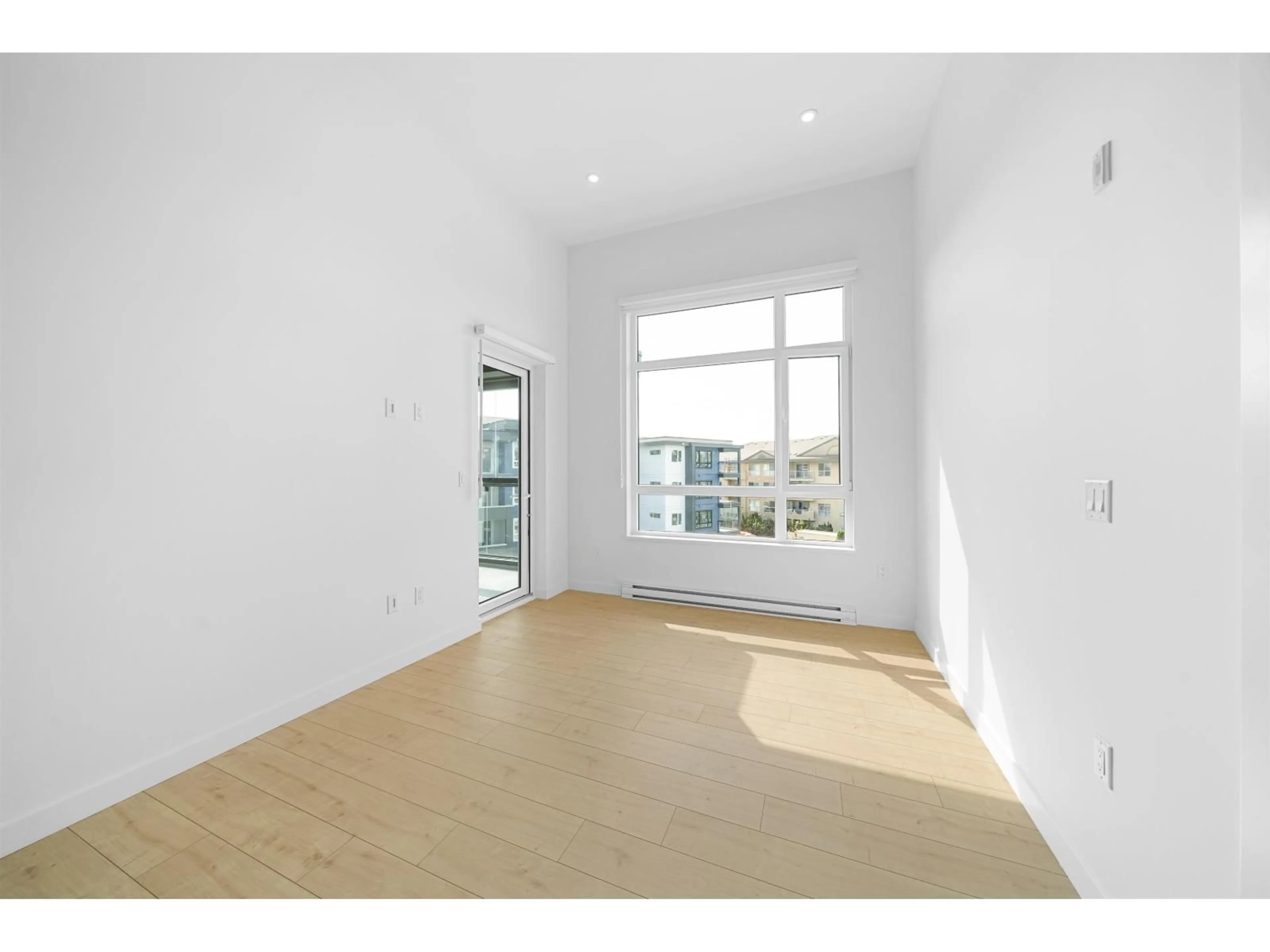 A pic of a room for 419 - 13788 76, Surrey British Columbia V3W8J5