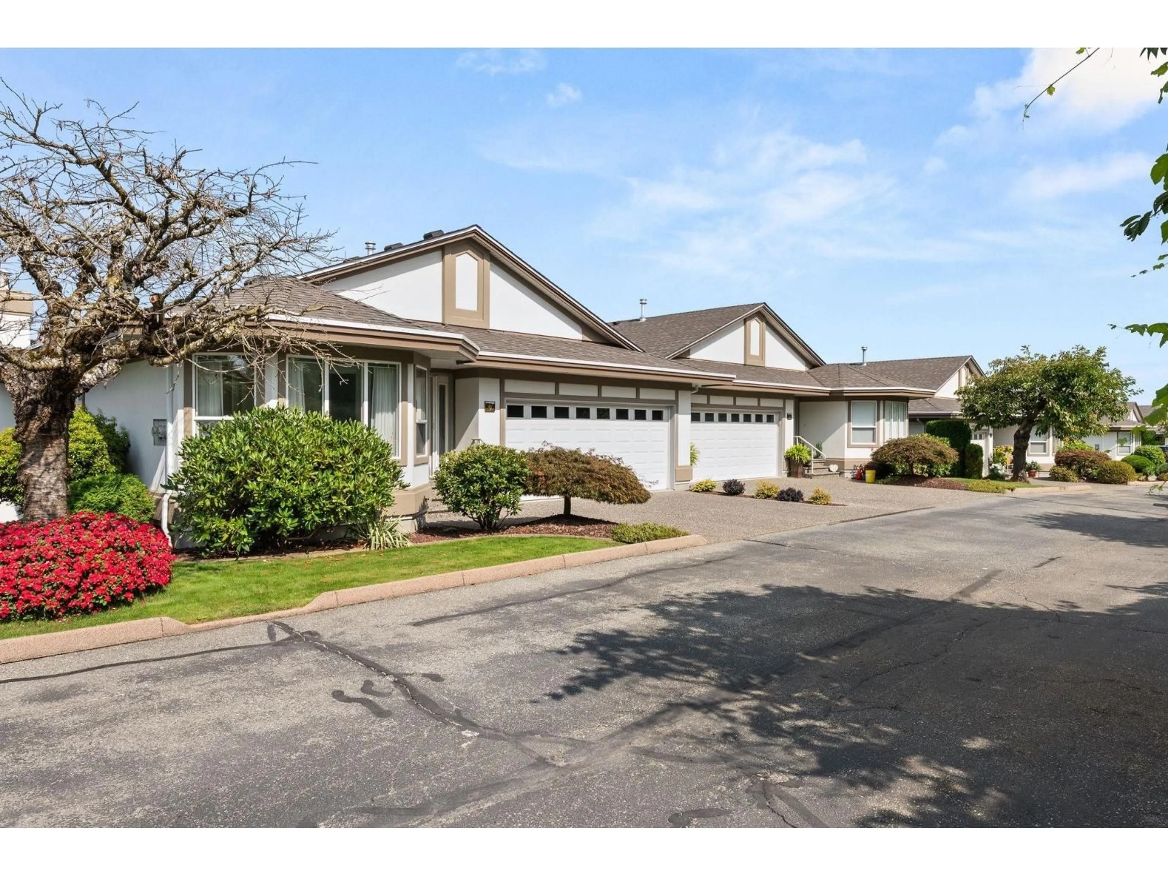Unknown for 9 - 31445 RIDGEVIEW, Abbotsford British Columbia V2T5N5