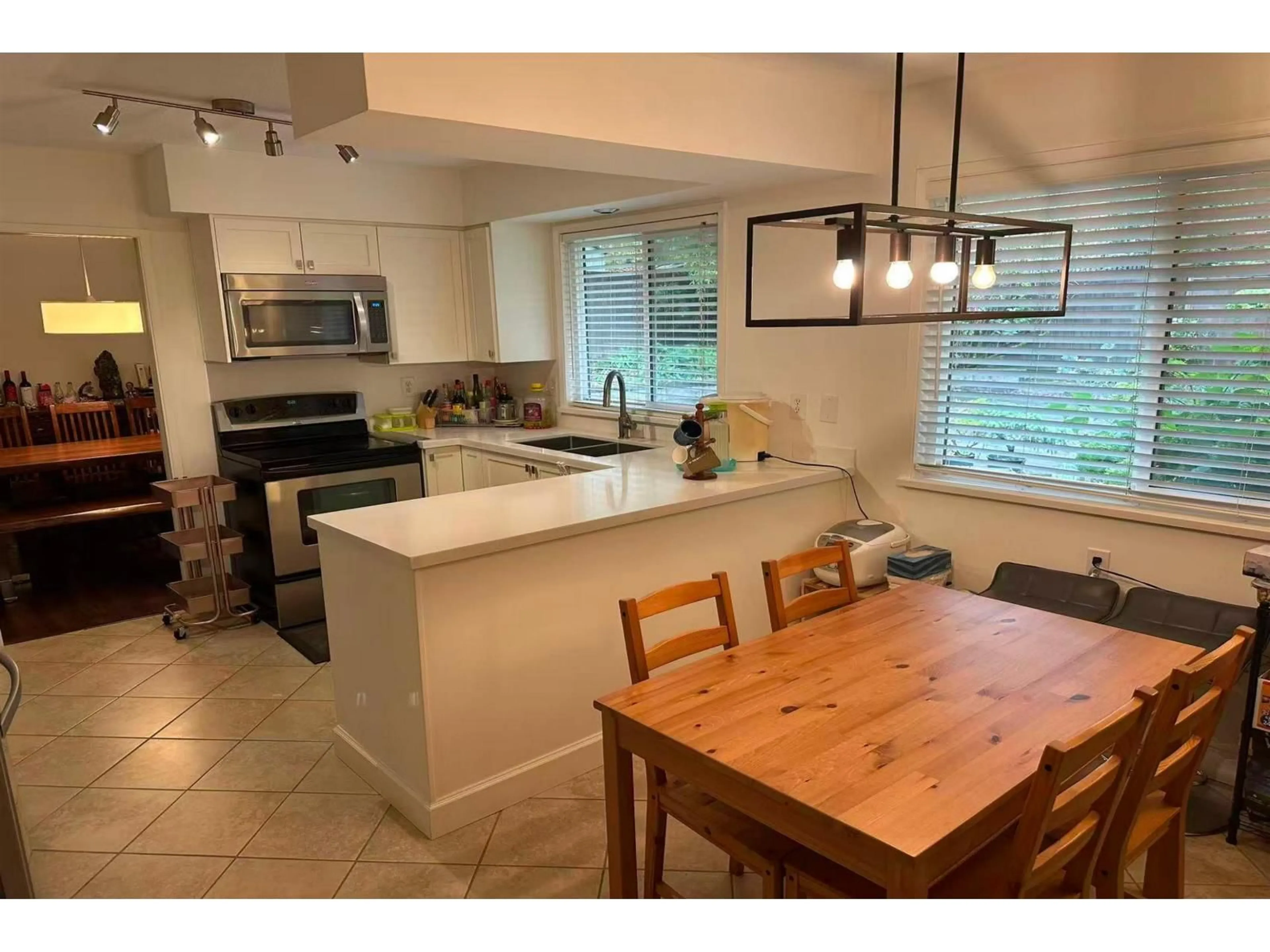 Open concept kitchen, unknown for 10986 WESTRIDGE, Delta British Columbia V4E2N5