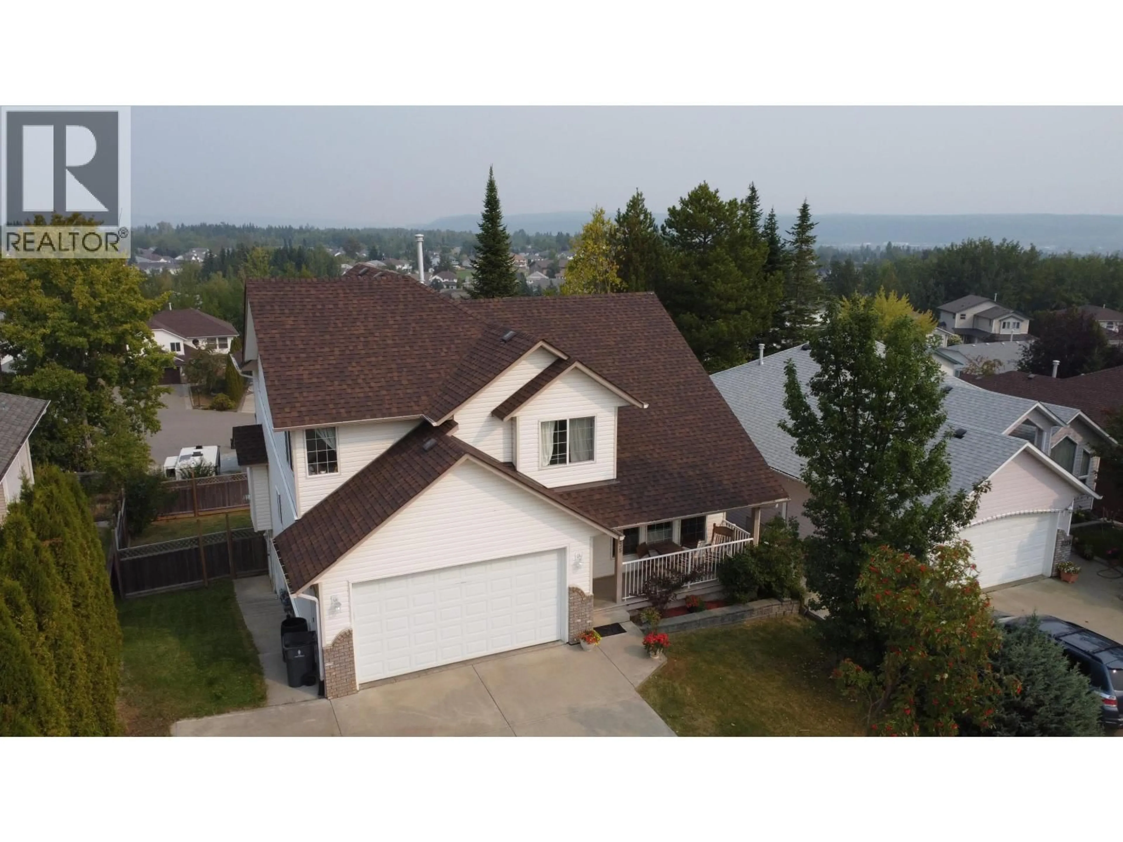 A pic from outside/outdoor area/front of a property/back of a property/a pic from drone, unknown for 3235 VISTA VIEW ROAD, Prince George British Columbia V2N6R7