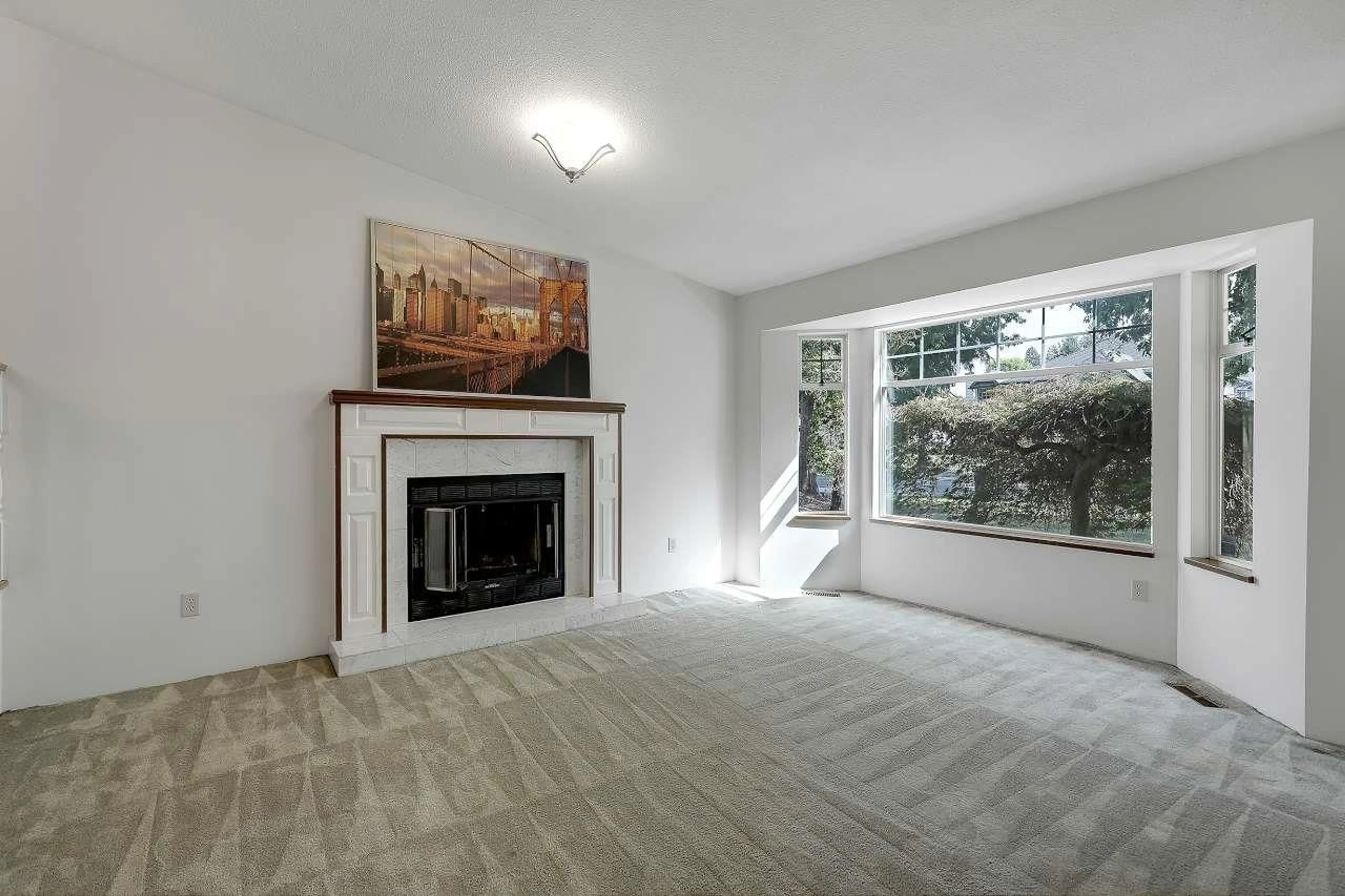 Living room with furniture, unknown for 5879 169, Surrey British Columbia V3S7A1