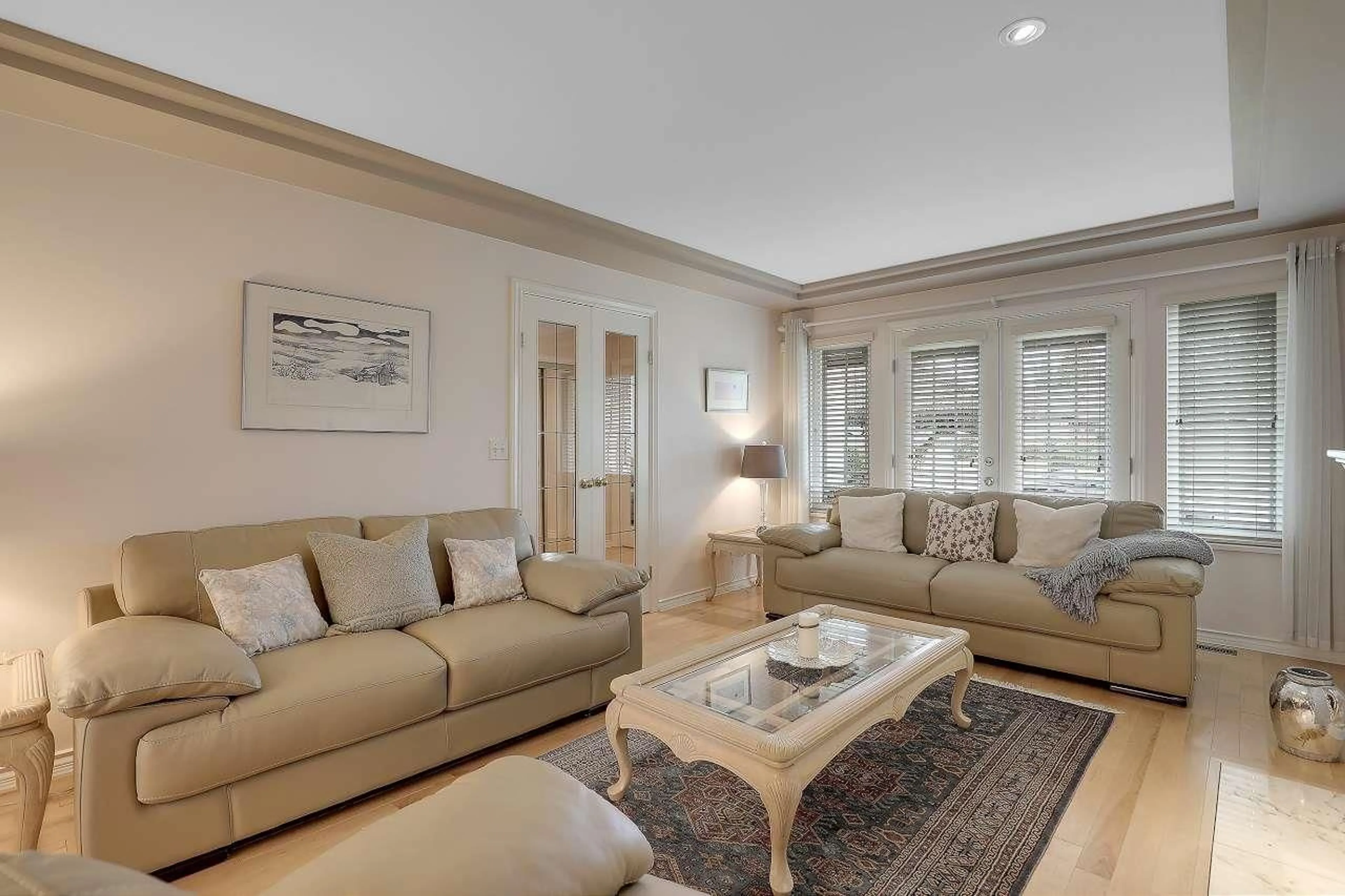 Living room with furniture, unknown for 8375 148B, Surrey British Columbia V3S7S1