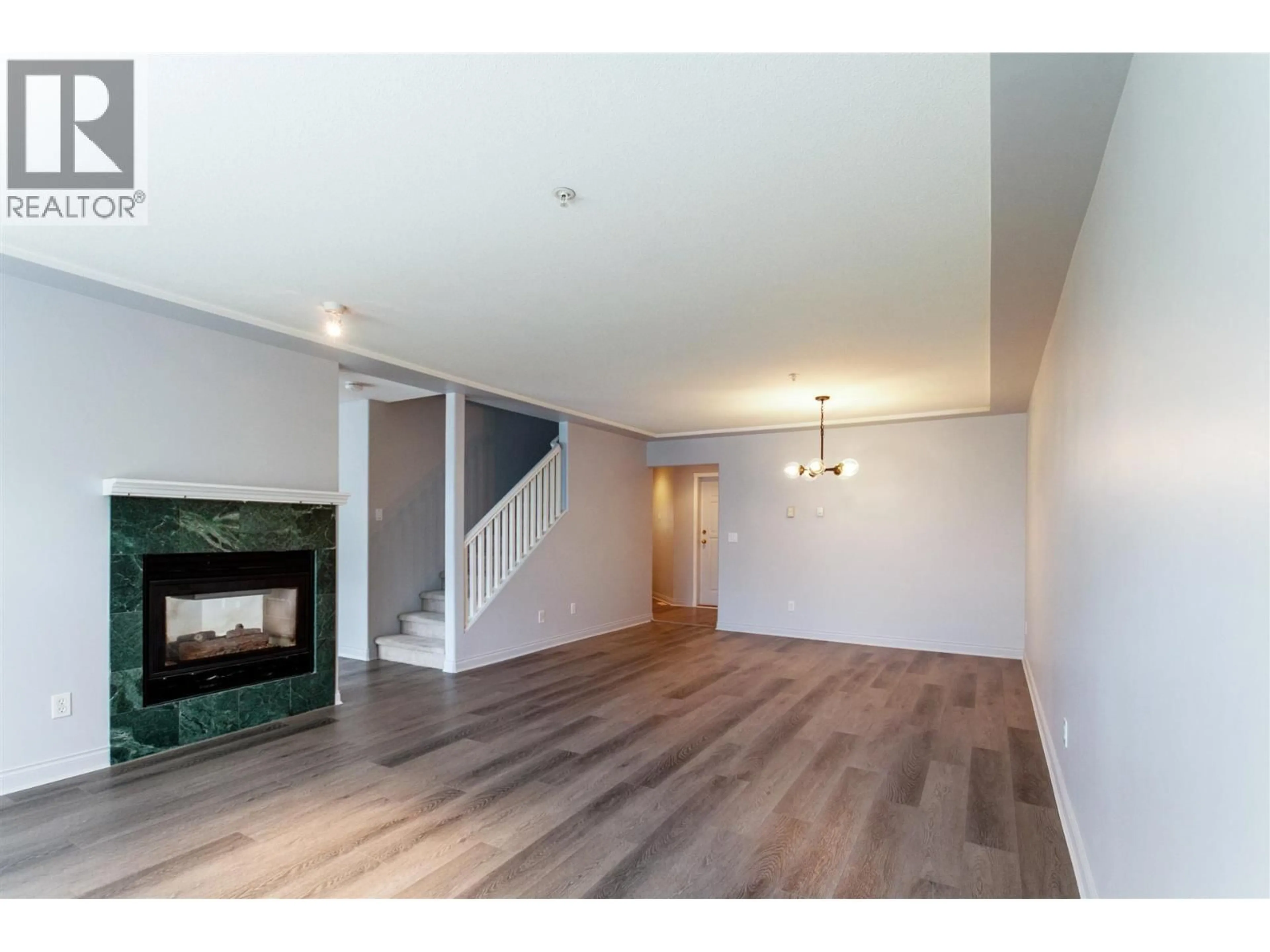Unknown for 2 - 758 RIVERSIDE DRIVE, Port Coquitlam British Columbia V3B7V8
