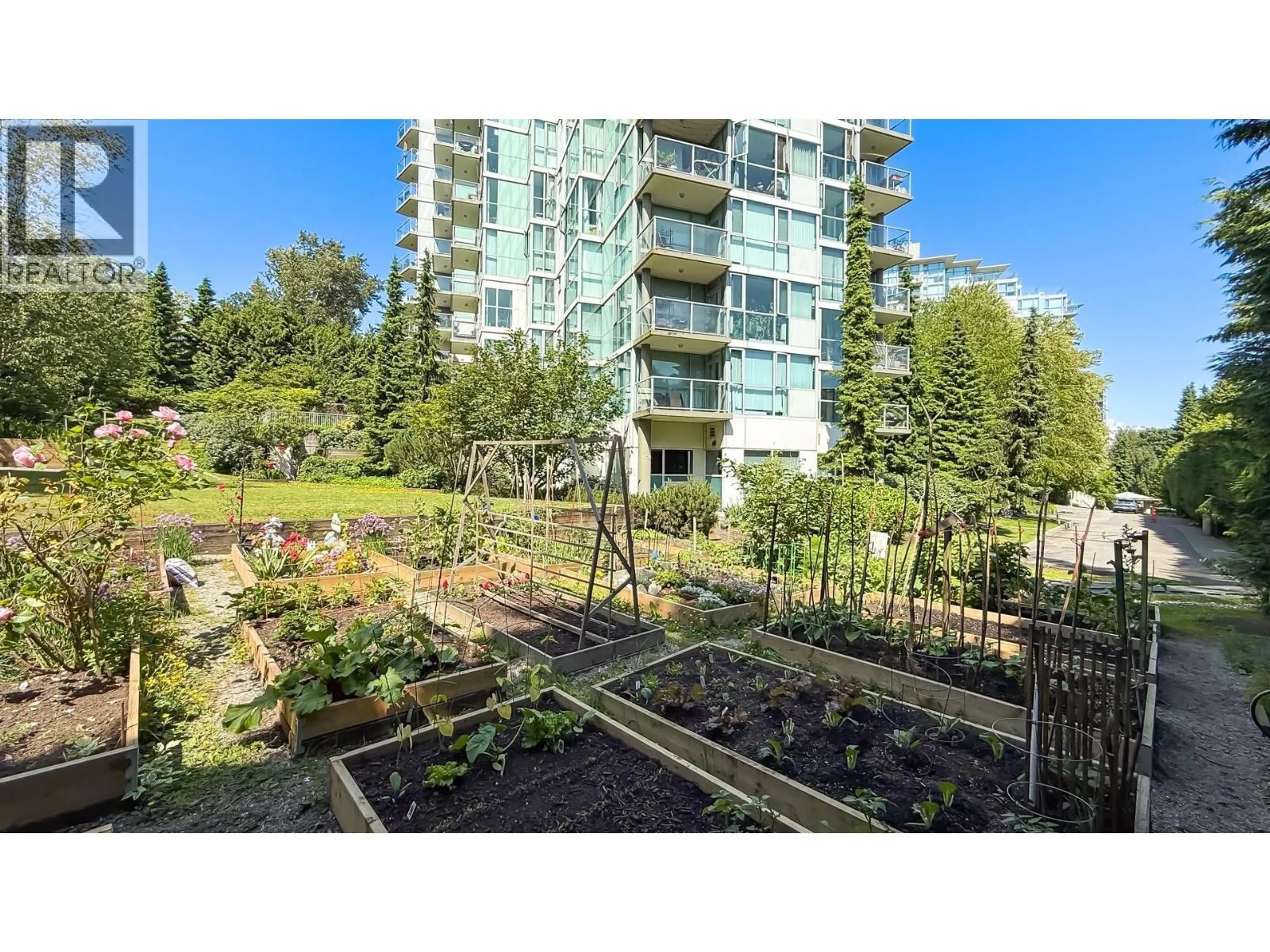 Patio, unknown for 206 - 2733 CHANDLERY PLACE, Vancouver British Columbia V5S4V3