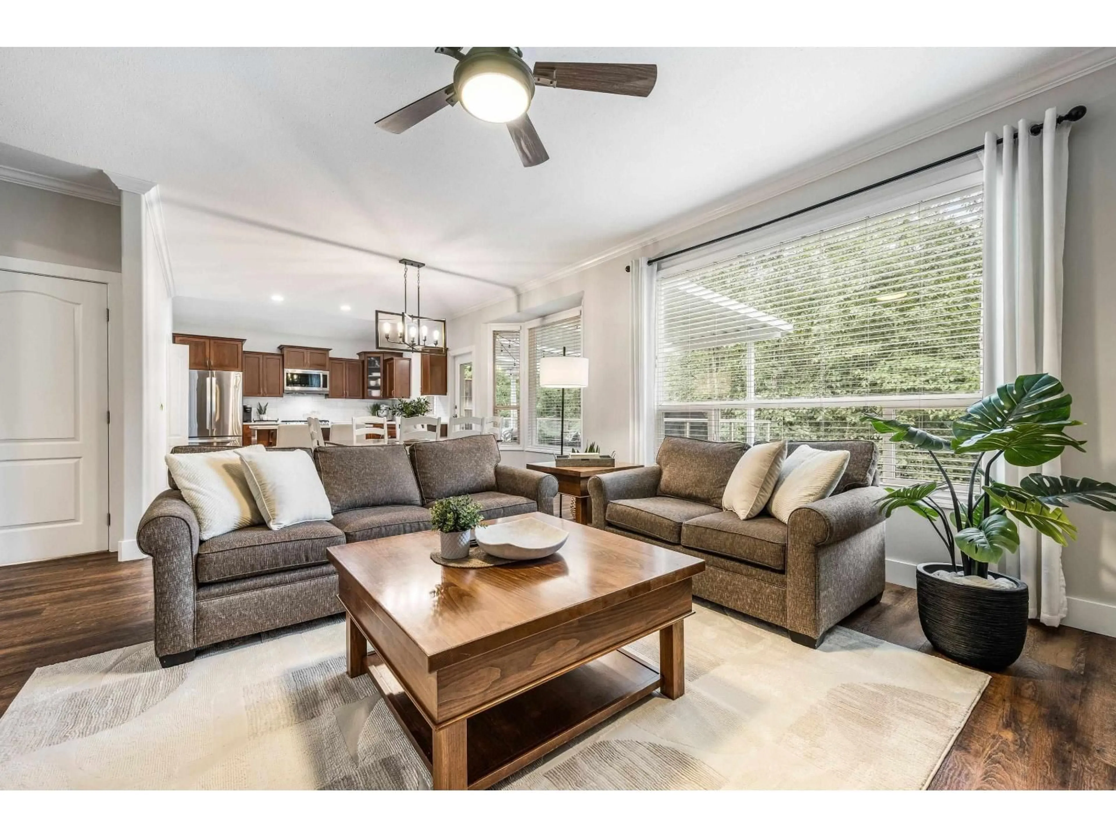 Living room with furniture, unknown for 9 - 45957 SHERWOOD DRIVE, Chilliwack British Columbia V2R5Y2