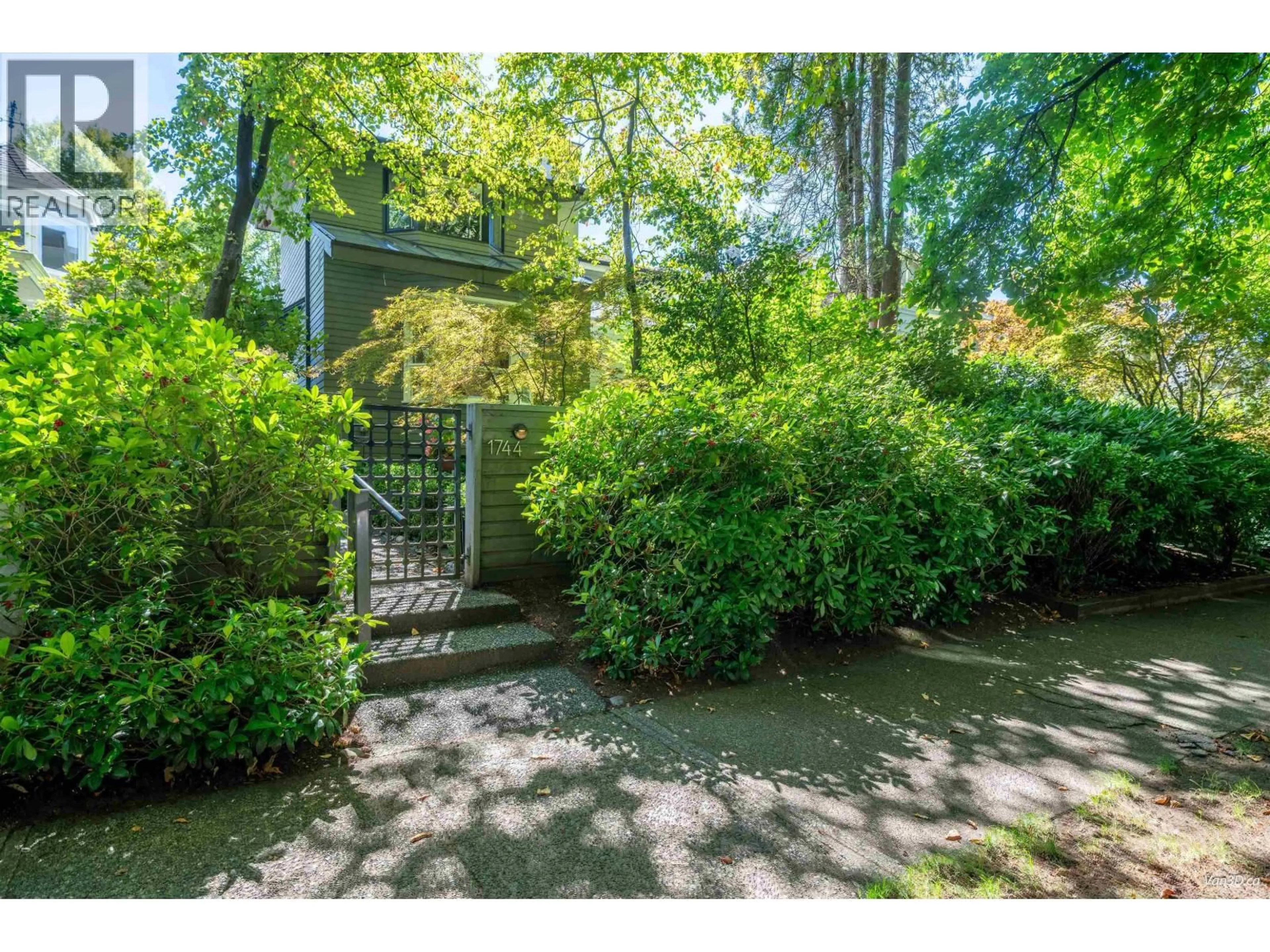 Unknown for 1744 14TH AVENUE, Vancouver British Columbia V6J2J7