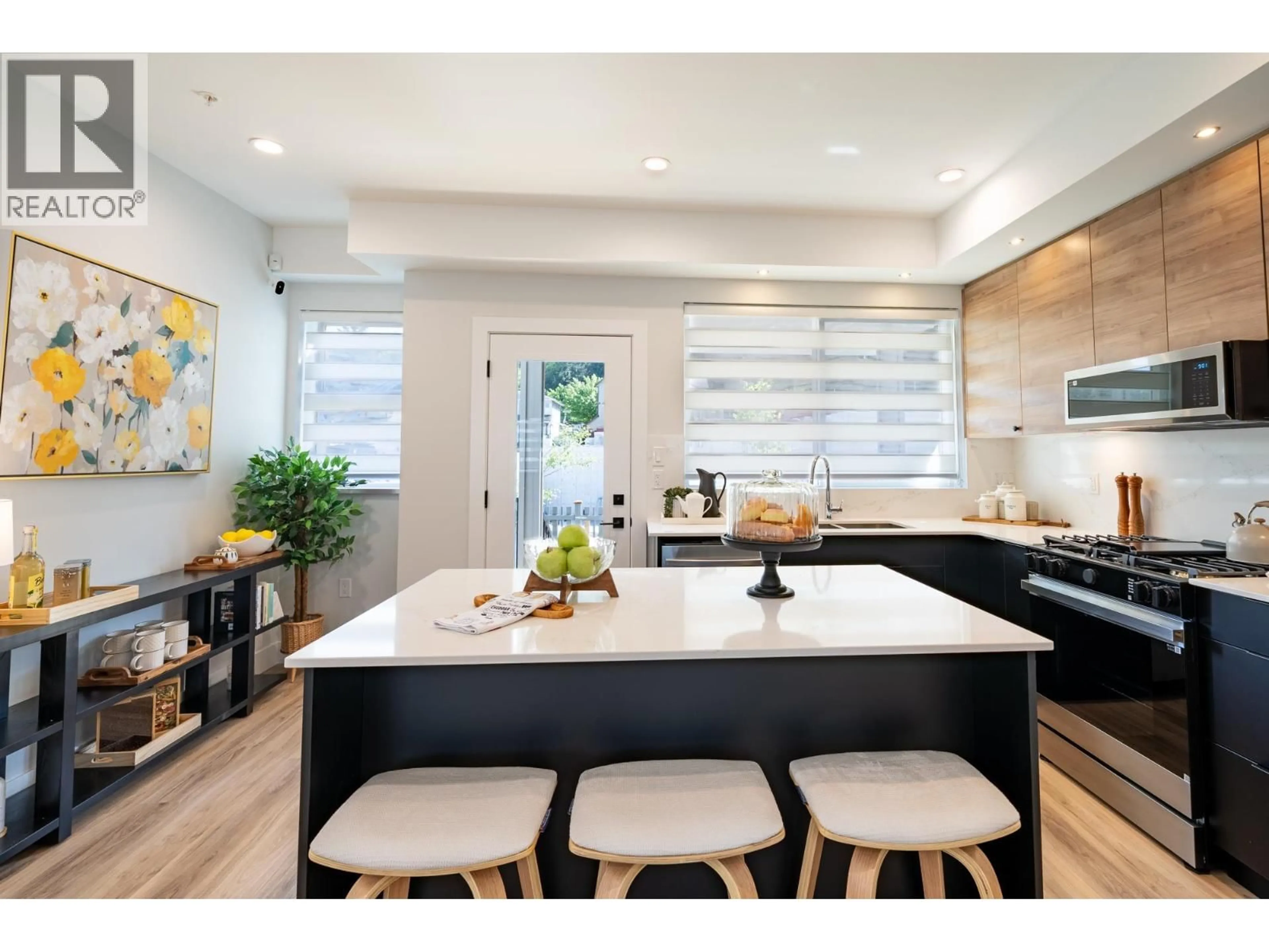 Contemporary kitchen, unknown for 50 - 10640 248 STREET, Maple Ridge British Columbia V2W0K9