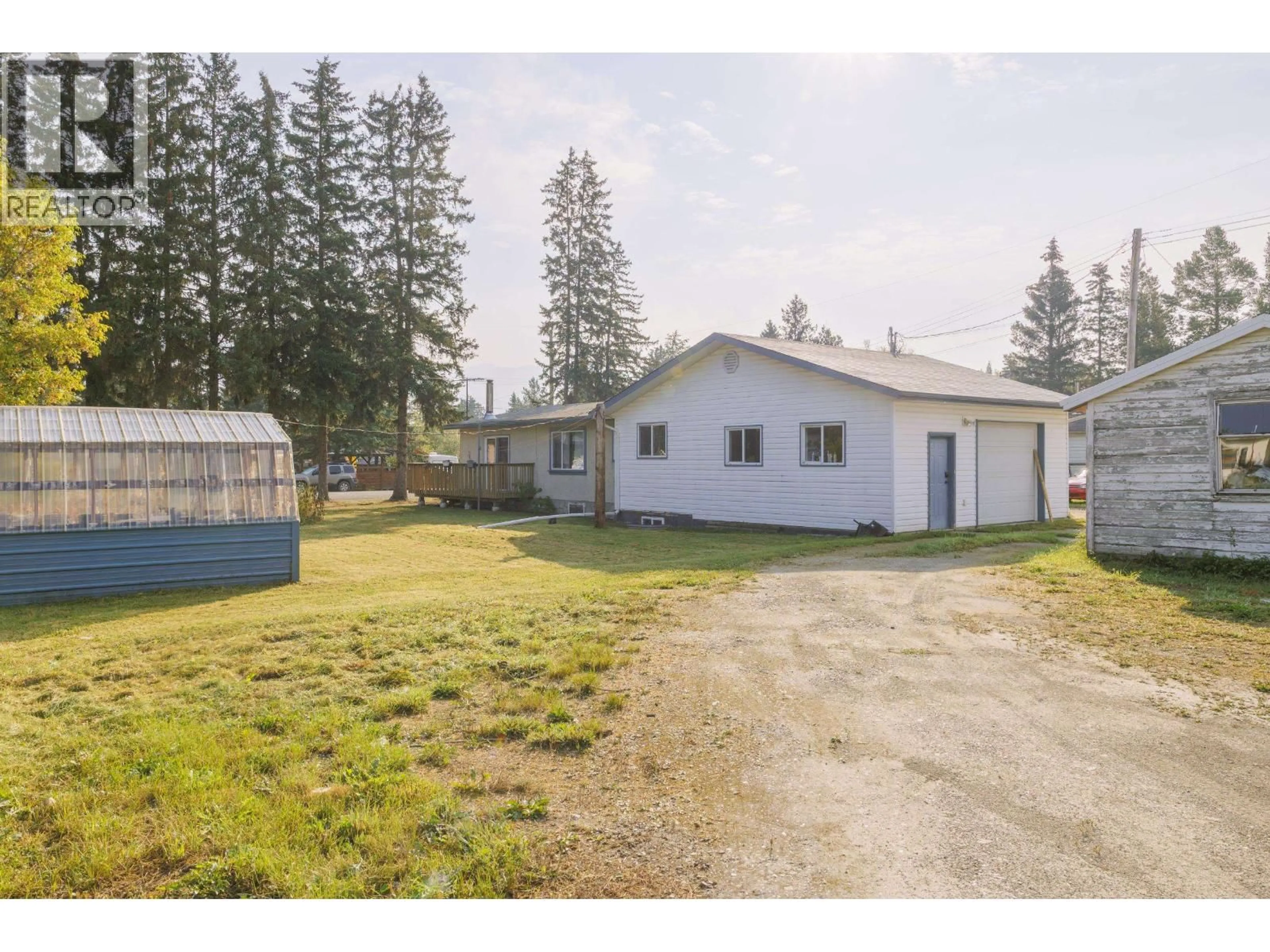 A pic from outside/outdoor area/front of a property/back of a property/a pic from drone, street for 1155 3RD AVENUE, McBride British Columbia V0J2E0