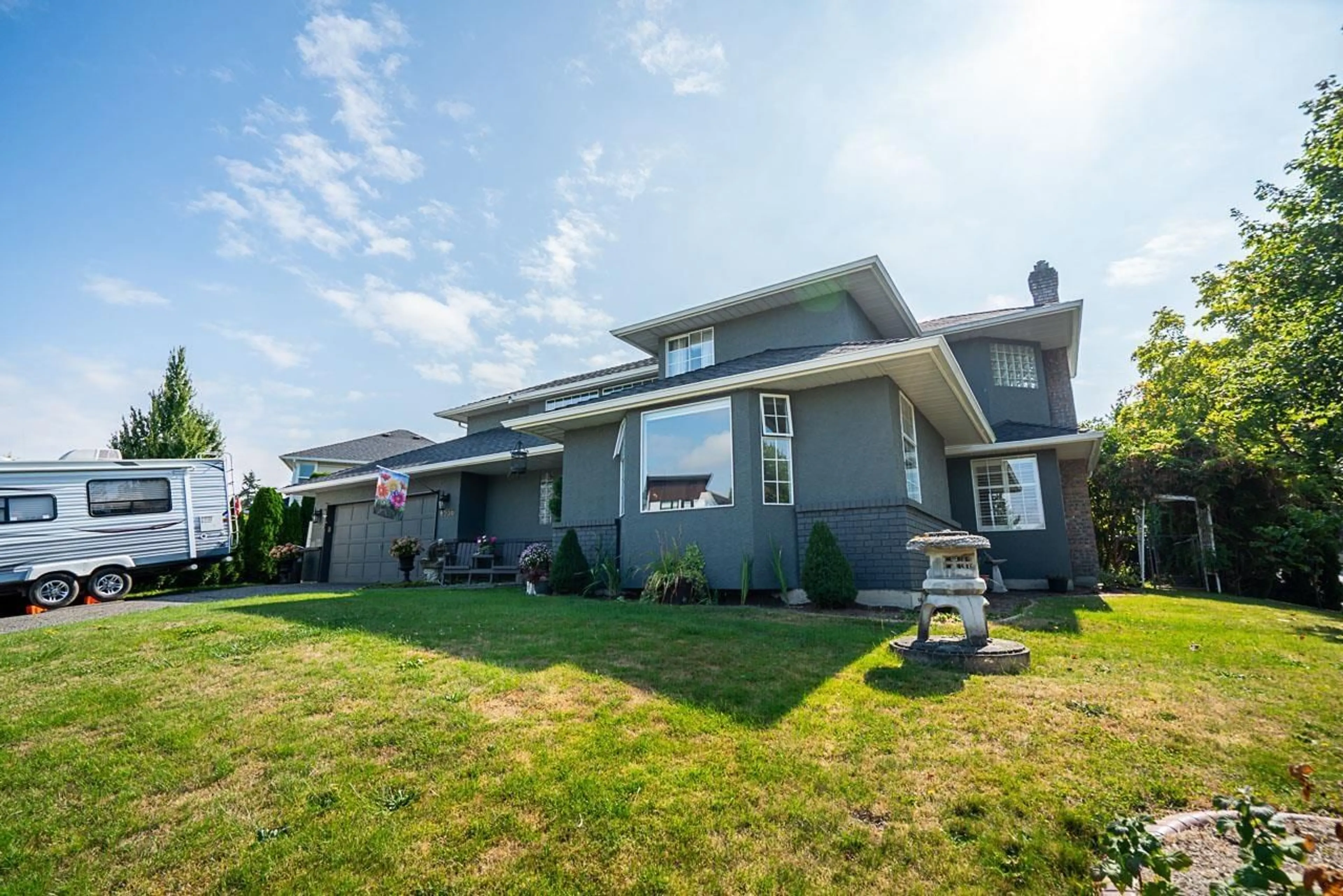 Home with vinyl exterior material, unknown for 6556 CLAYTONHILL, Surrey British Columbia V3S7N5