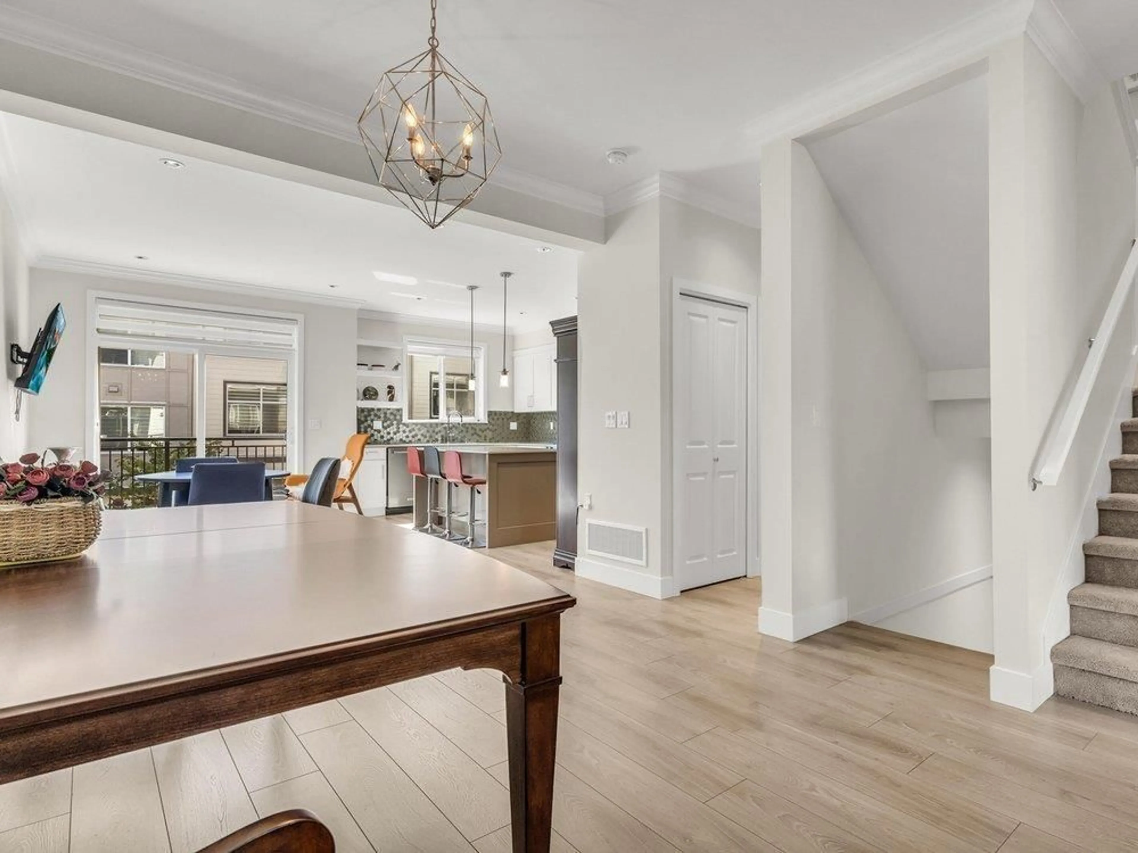 Open concept kitchen, unknown for 25 - 15633 MOUNTAIN VIEW, Surrey British Columbia V3Z0W8