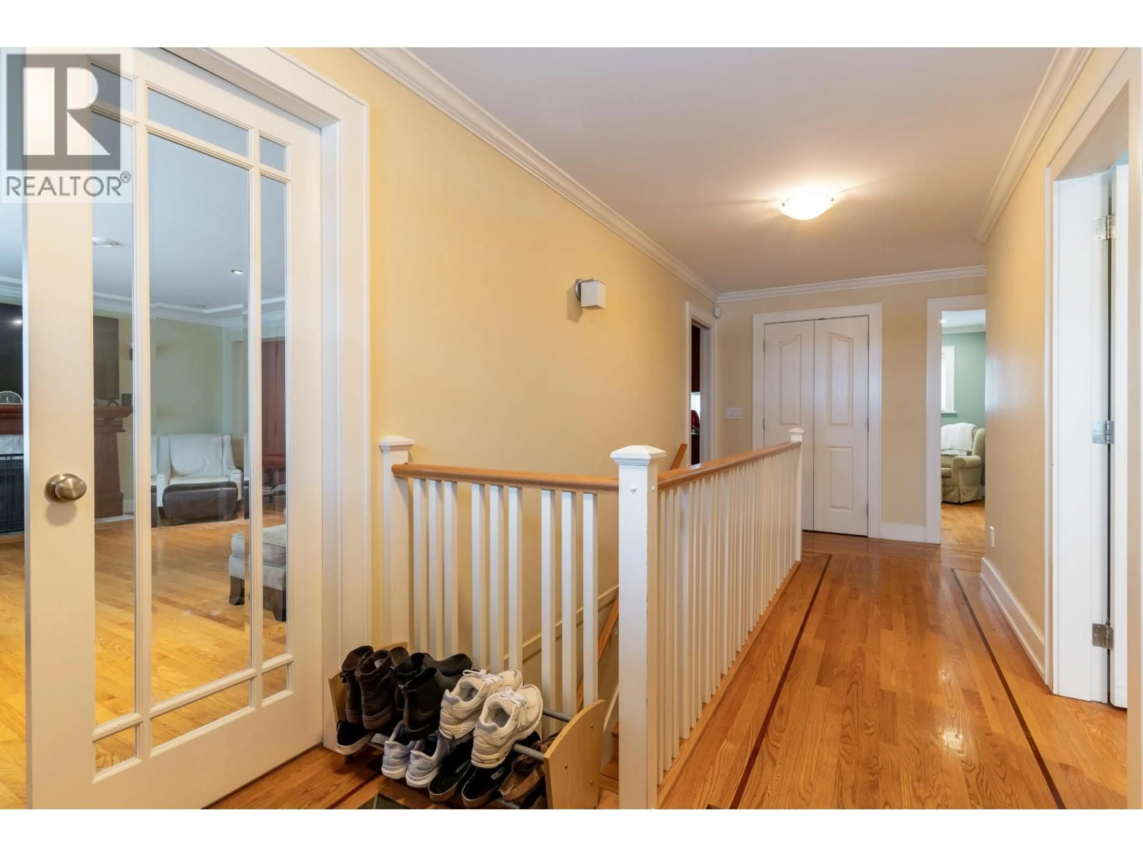 Indoor entryway for 5570 BAILLIE STREET, Vancouver British Columbia V5Z3M8