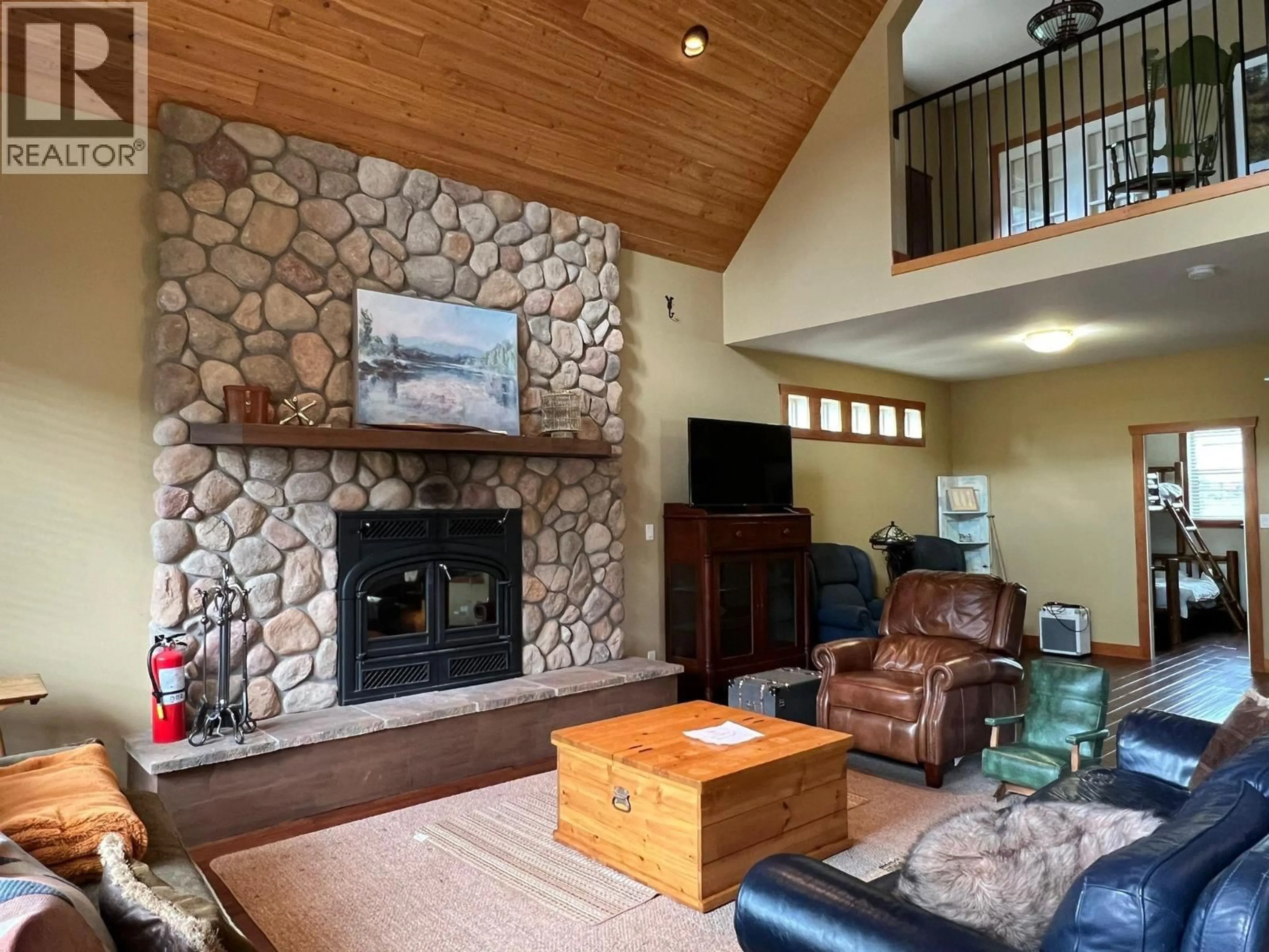 Living room with furniture, unknown for 651 A ROAD, 100 Mile House British Columbia V0K1J0