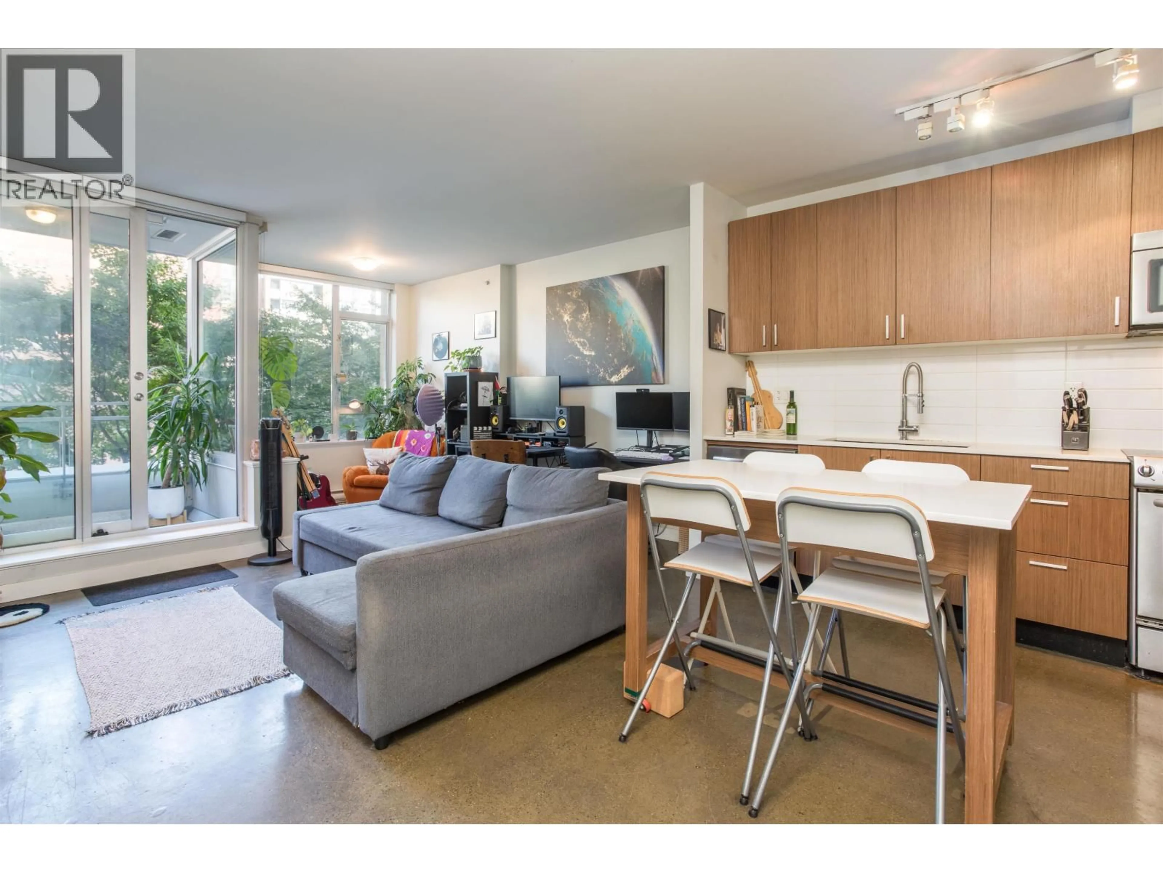 Open concept kitchen, unknown for 310 - 221 UNION STREET, Vancouver British Columbia V6A0B4