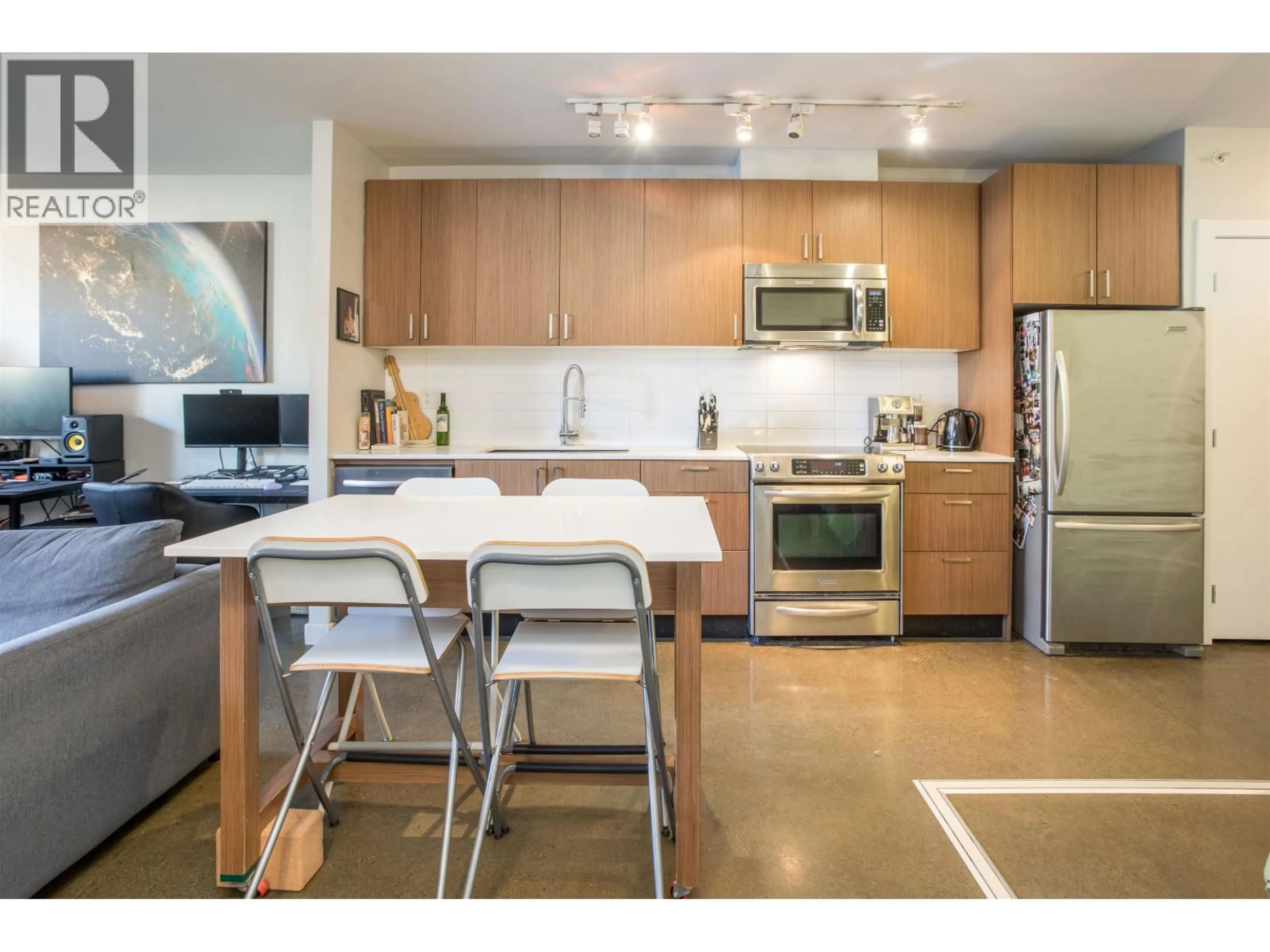 Open concept kitchen, unknown for 310 - 221 UNION STREET, Vancouver British Columbia V6A0B4