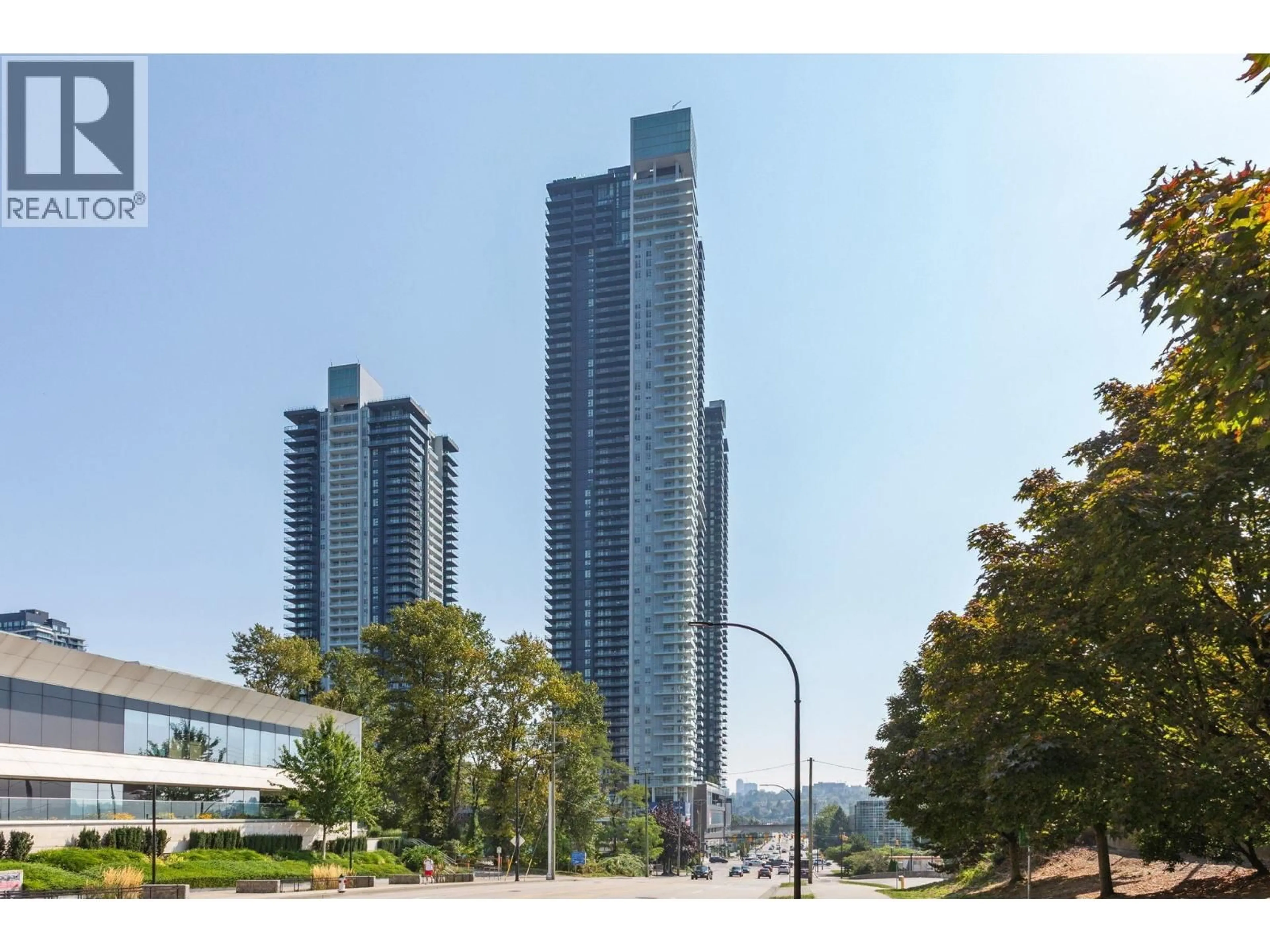 Unknown for 1305 - 2186 GILMORE AVENUE, Burnaby British Columbia V5C0N7