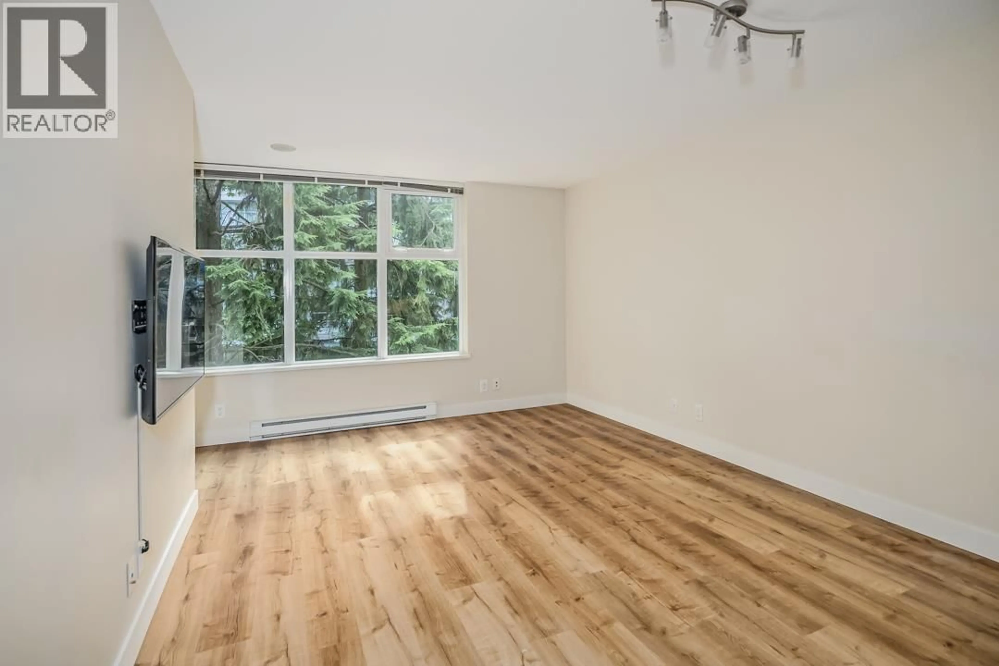 A pic of a room for 509 - 9262 UNIVERSITY CRESCENT, Burnaby British Columbia V5A0A4
