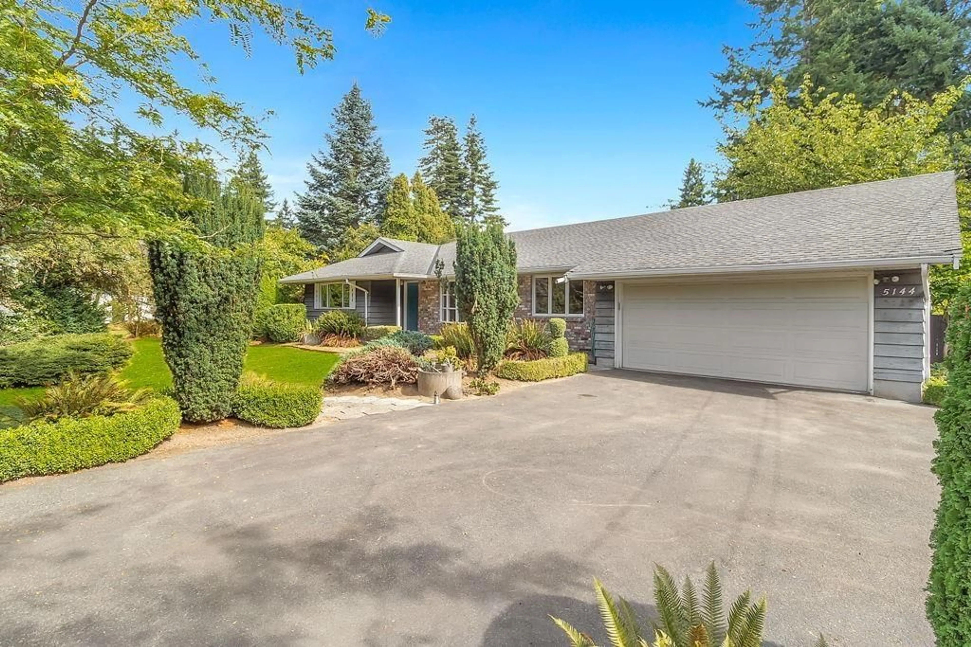 A pic from outside/outdoor area/front of a property/back of a property/a pic from drone, street for 5144 235, Langley British Columbia V2Z2P5