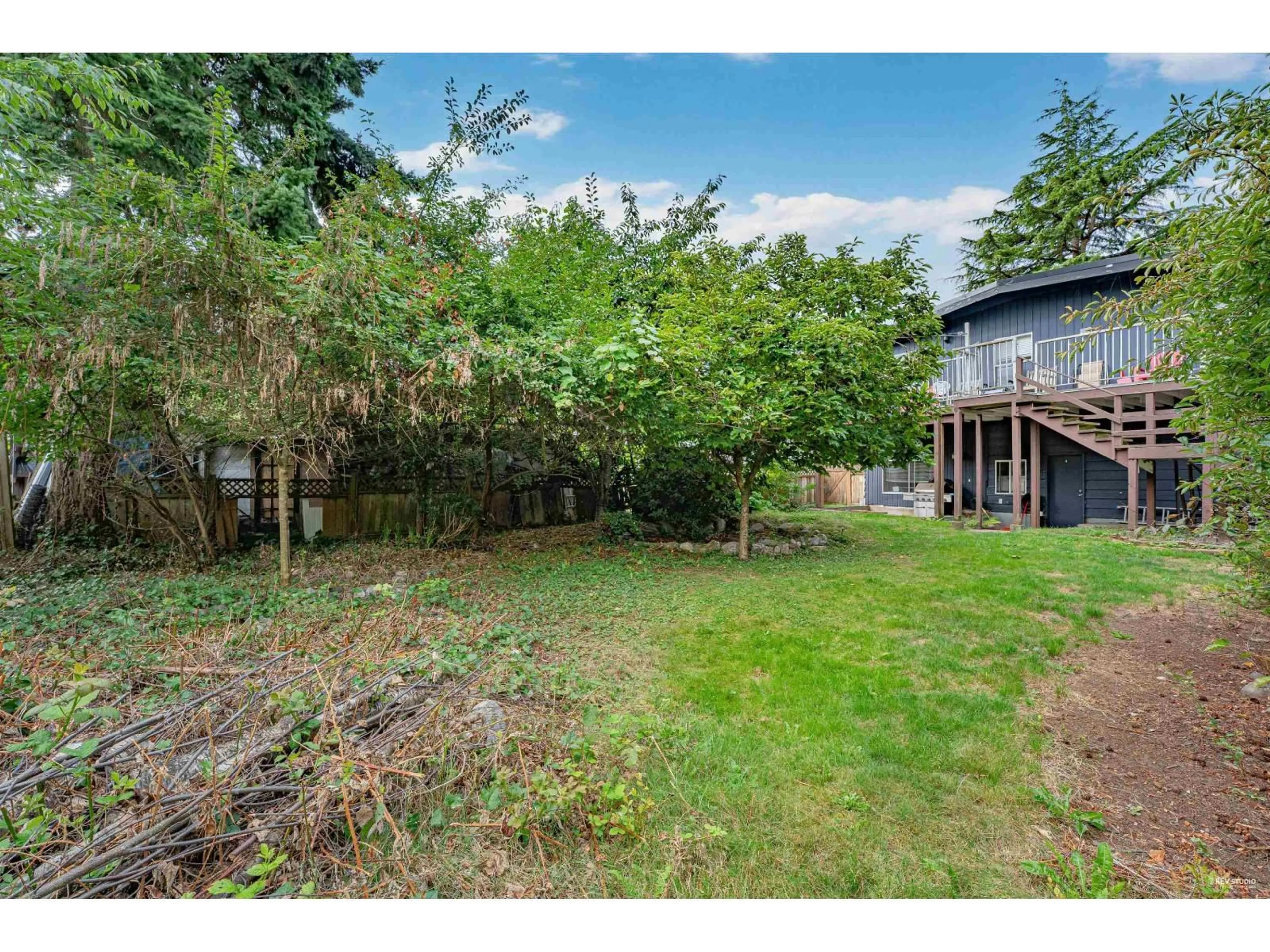 A pic from outside/outdoor area/front of a property/back of a property/a pic from drone, forest/trees view for 1690 157, Surrey British Columbia V4A4W2