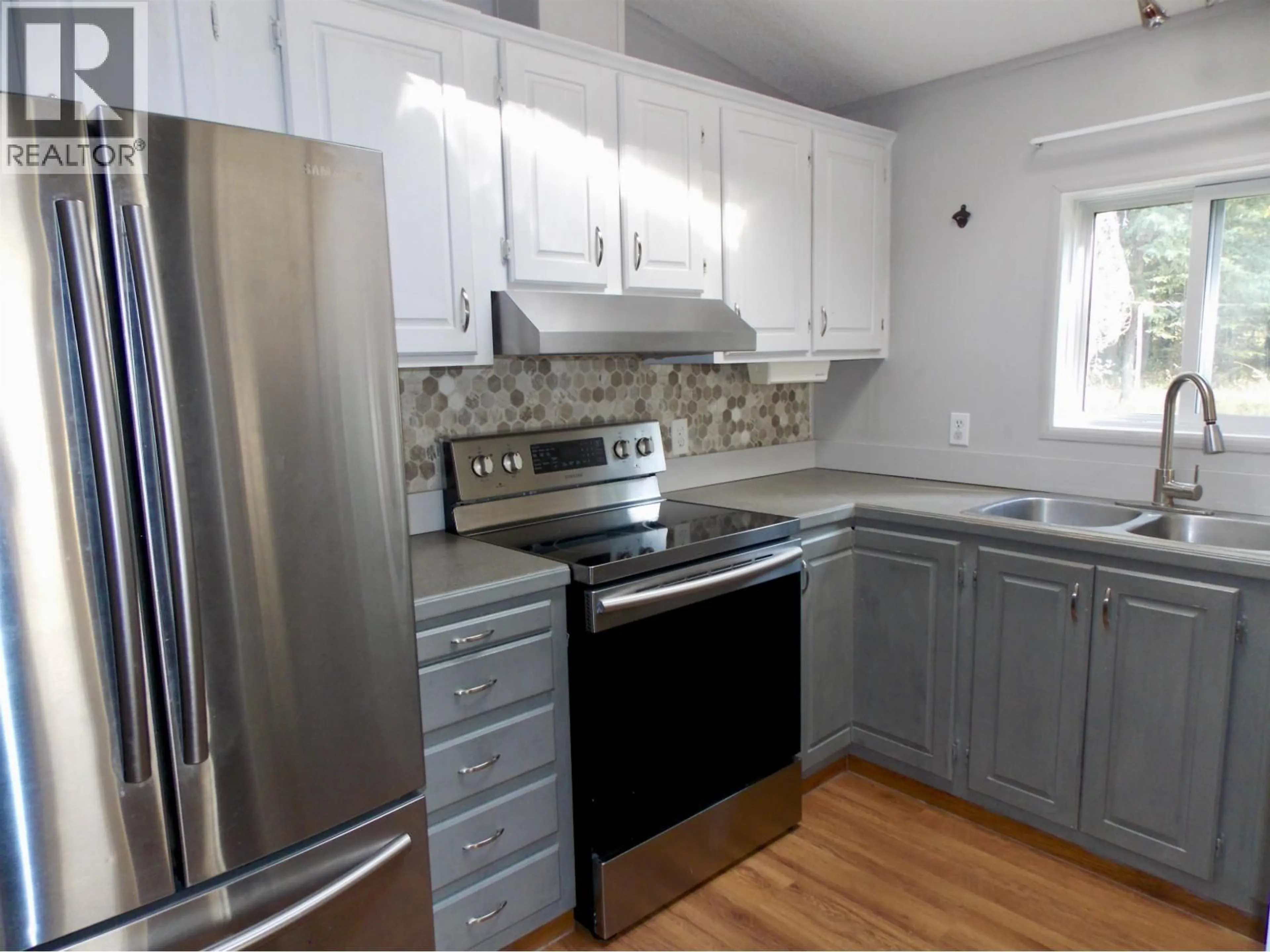 Standard kitchen, unknown for 3641 SPOKIN LAKE ROAD, Williams Lake British Columbia V0K2G0